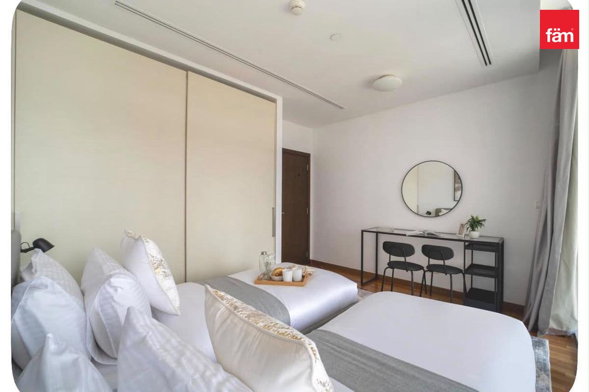 3 bedroom apartment in Burj Daman, photograph 11 of 17