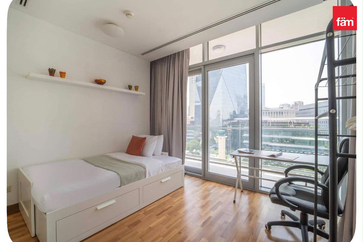 3 bedroom apartment in Burj Daman, photograph 12 of 17