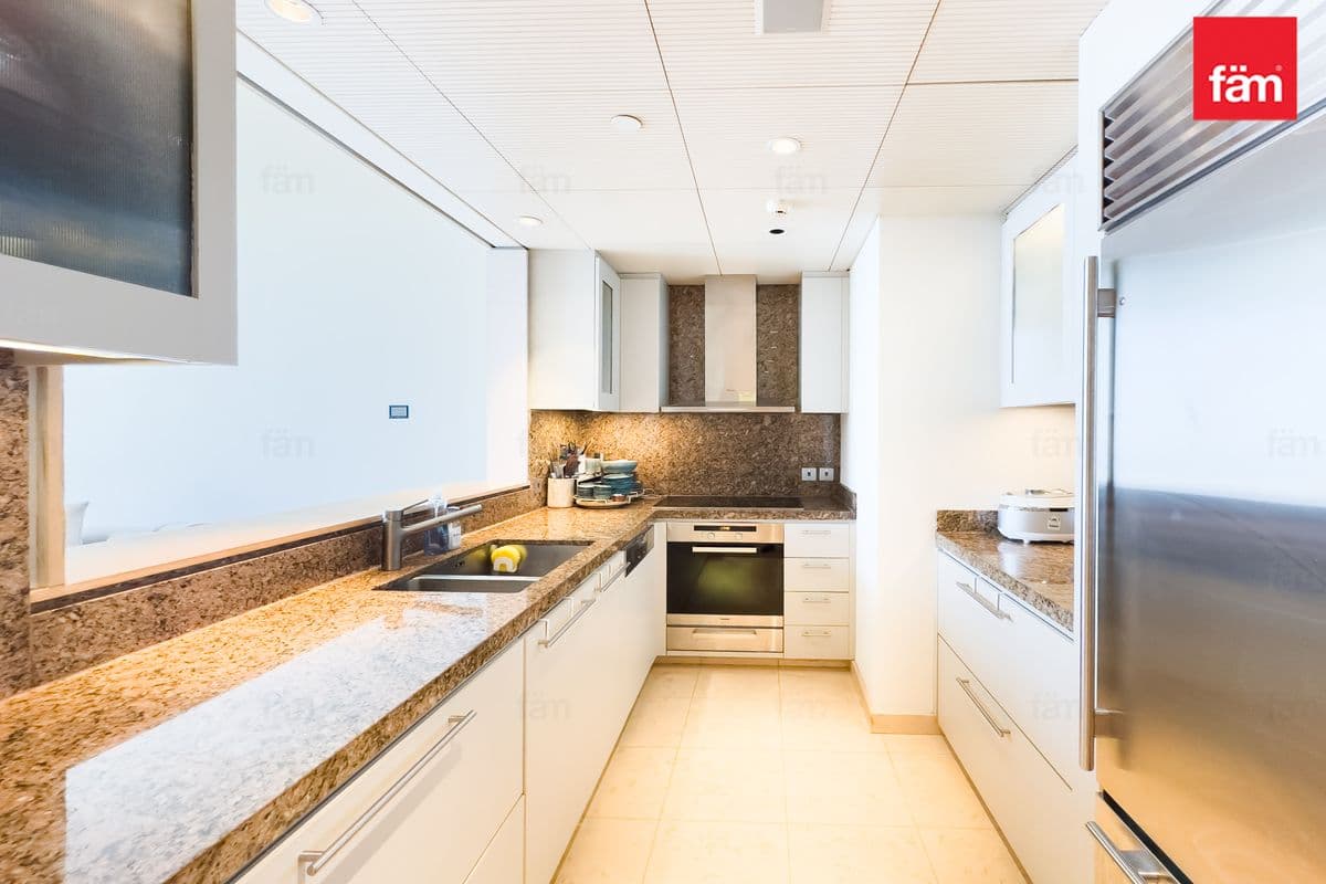 2 bedroom apartment in Burj Khalifa, photograph 5 of 20