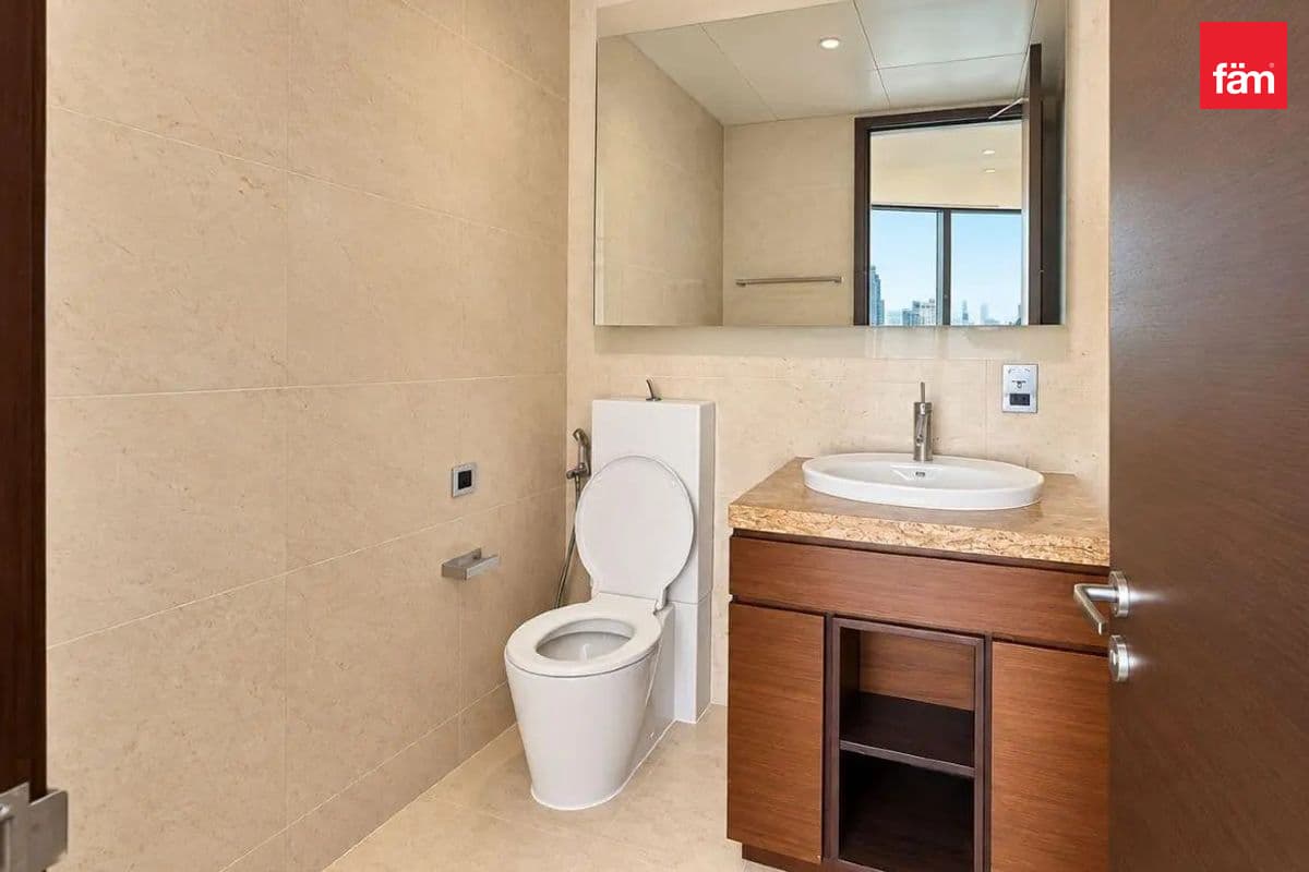 2 bedroom apartment in Burj Khalifa, photograph 11 of 13
