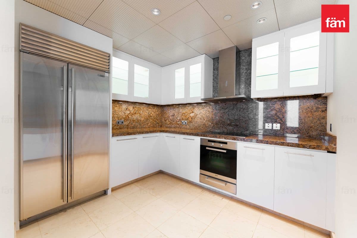 3 bedroom apartment in Burj Khalifa, photograph 5 of 20