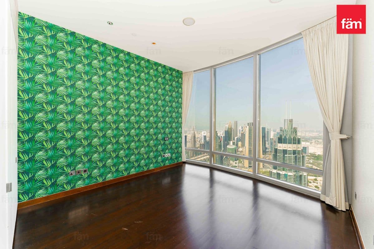 3 bedroom apartment in Burj Khalifa, photograph 7 of 20