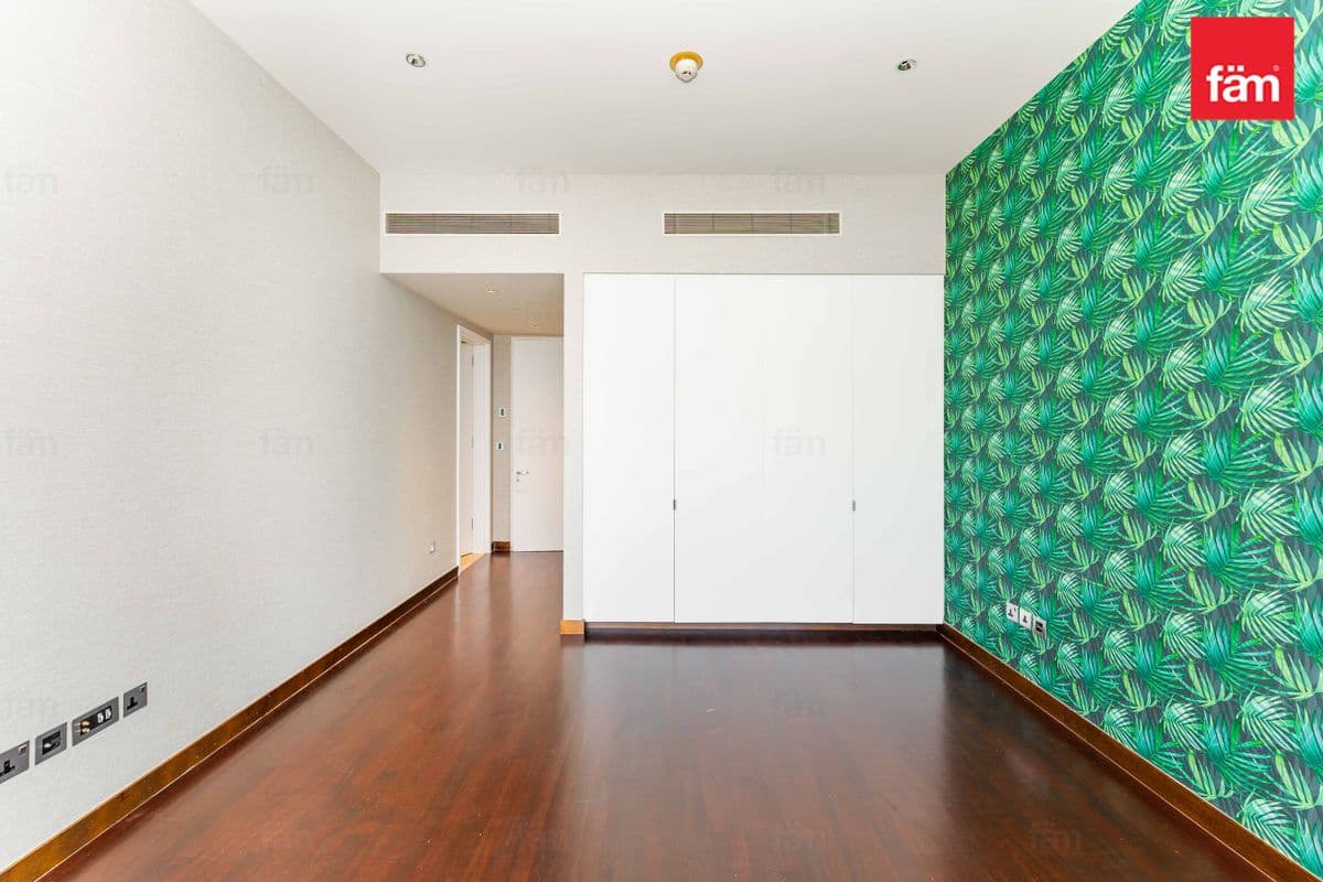 3 bedroom apartment in Burj Khalifa, photograph 6 of 20
