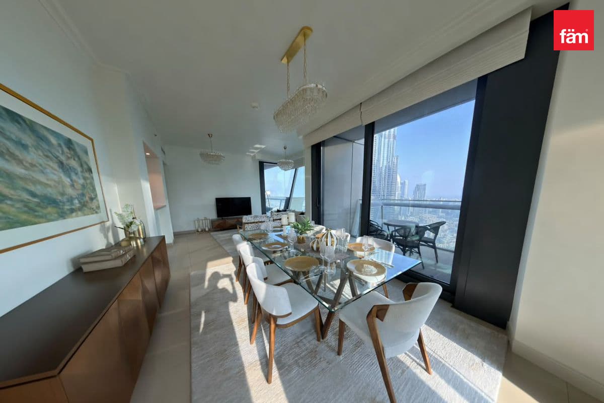 3 bedroom apartment in Burj Vista 1, photograph 7 of 12