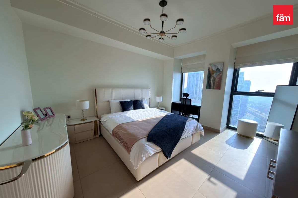 3 bedroom apartment in Burj Vista 1, photograph 8 of 12