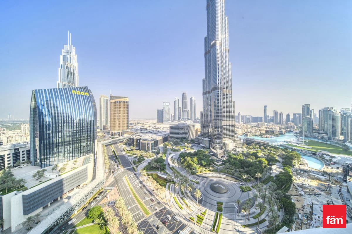 3 bedroom apartment in Burj Vista 1, photograph 5 of 15