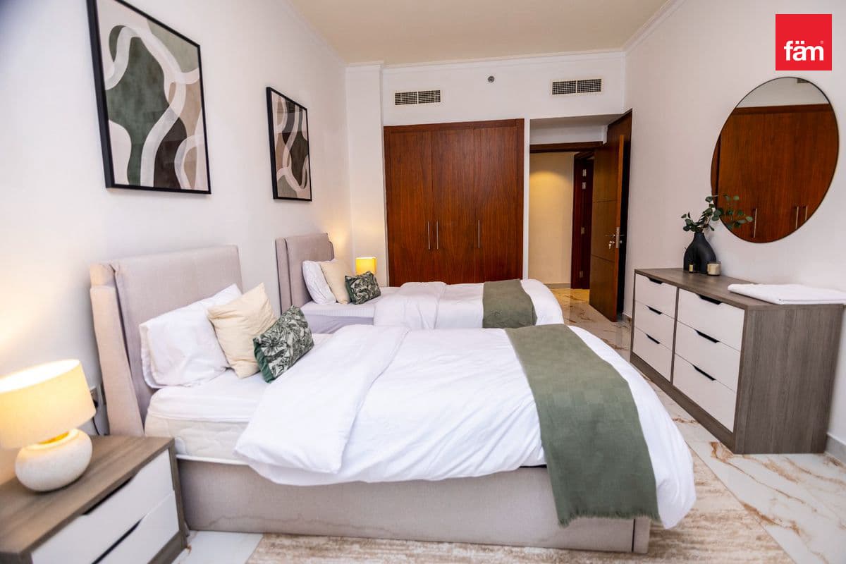 Apartment in Burj Vista 1