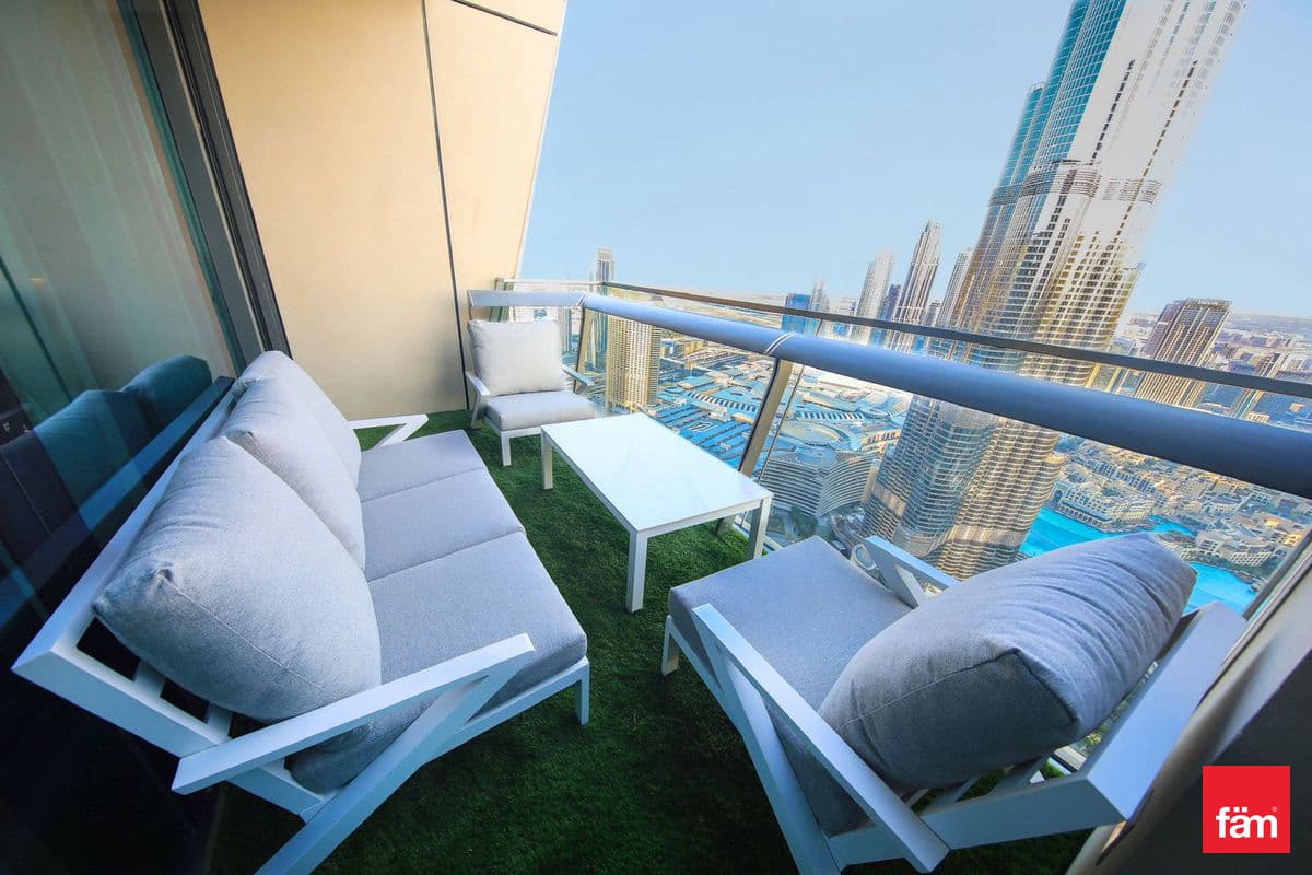 3 bedroom apartment in Burj Vista 1, photograph 5 of 12