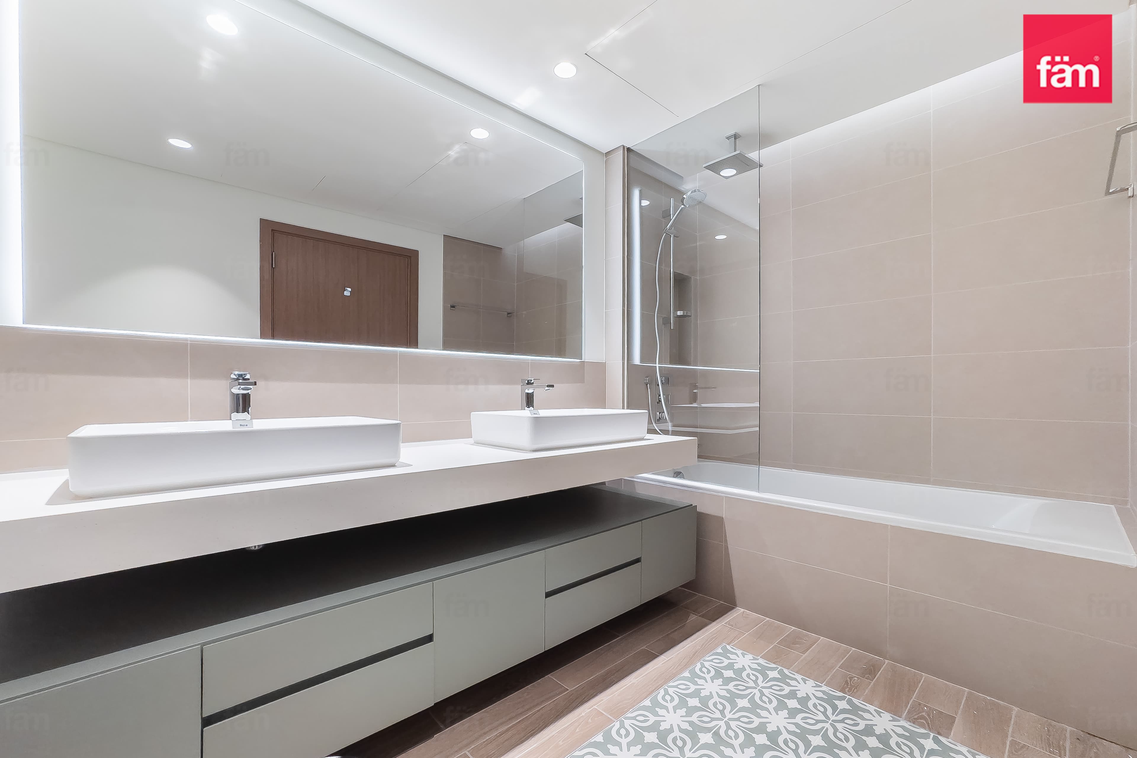 3 bedroom apartment in Castleton, photograph 15 of 20