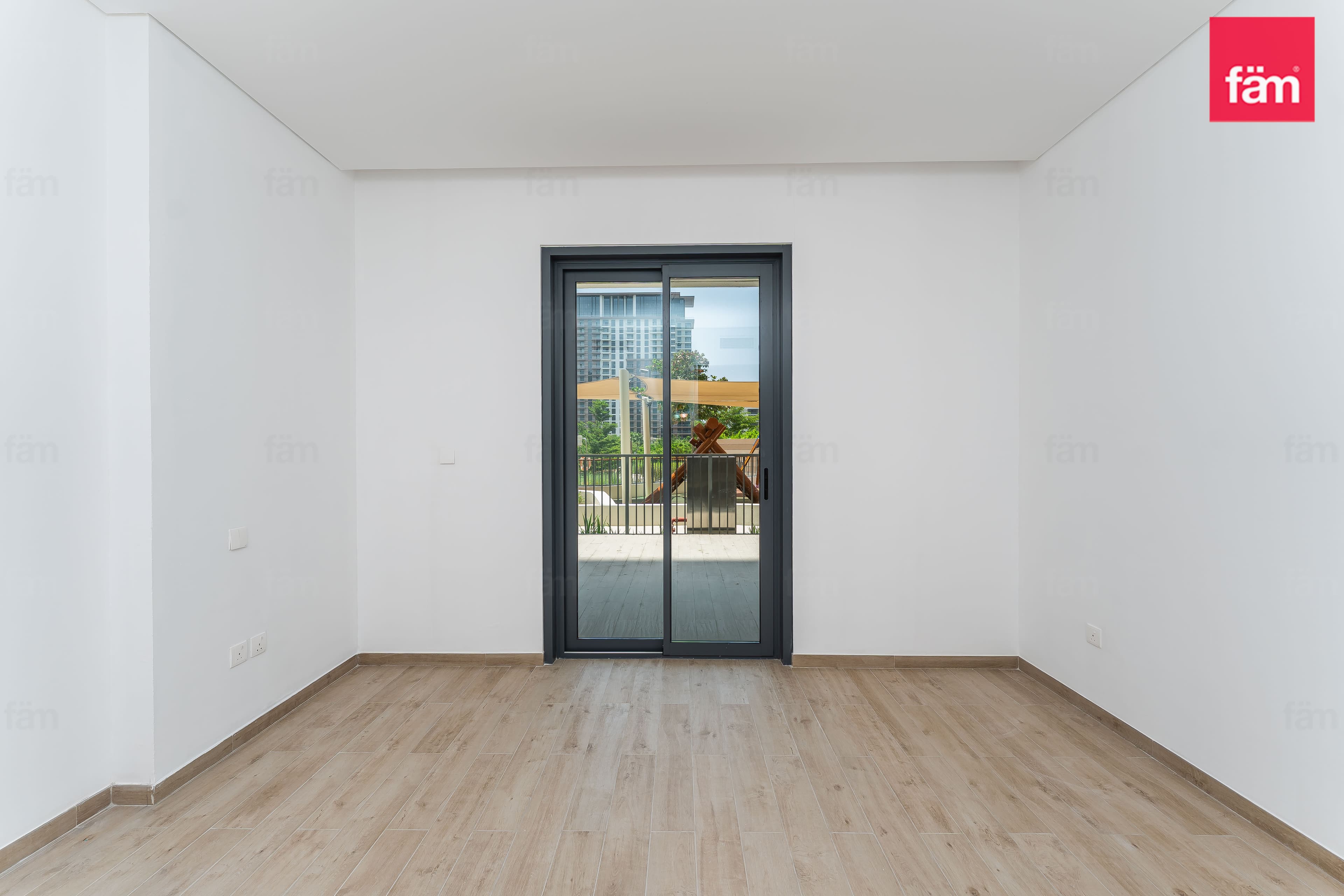 3 bedroom apartment in Central Park Building 1, photograph 9 of 20