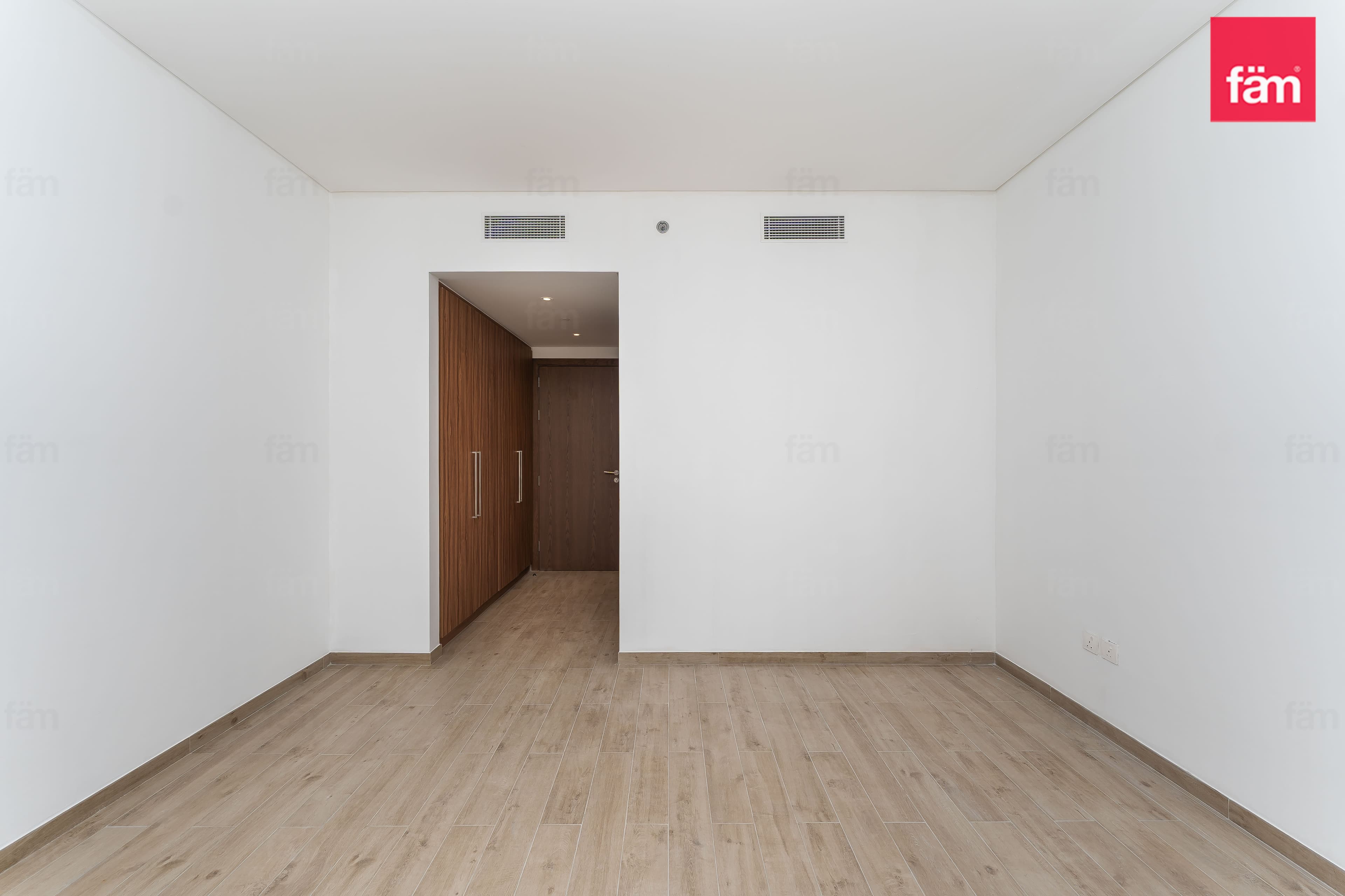 3 bedroom apartment in Central Park Building 1, photograph 14 of 20