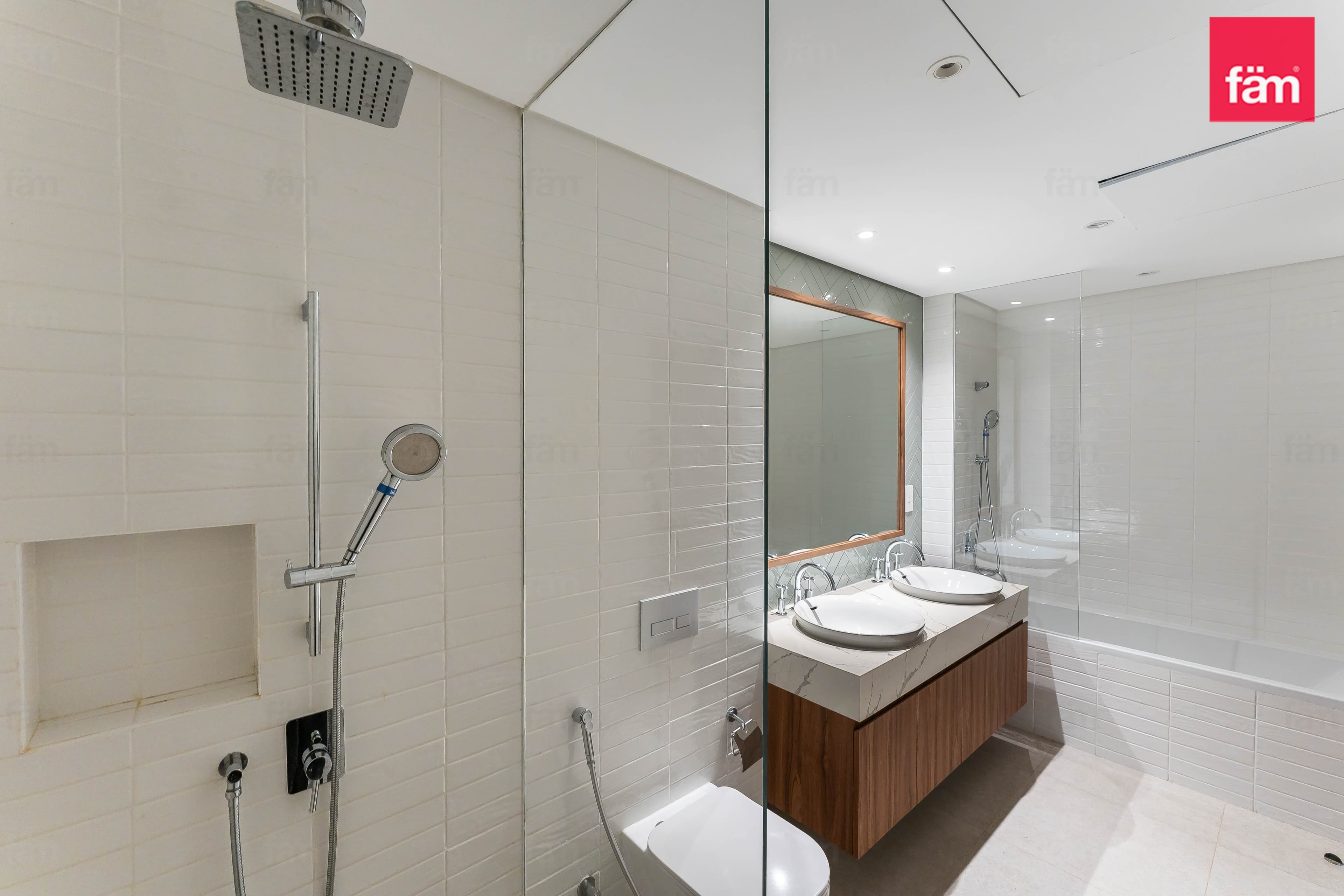 3 bedroom apartment in Central Park Building 1, photograph 16 of 20