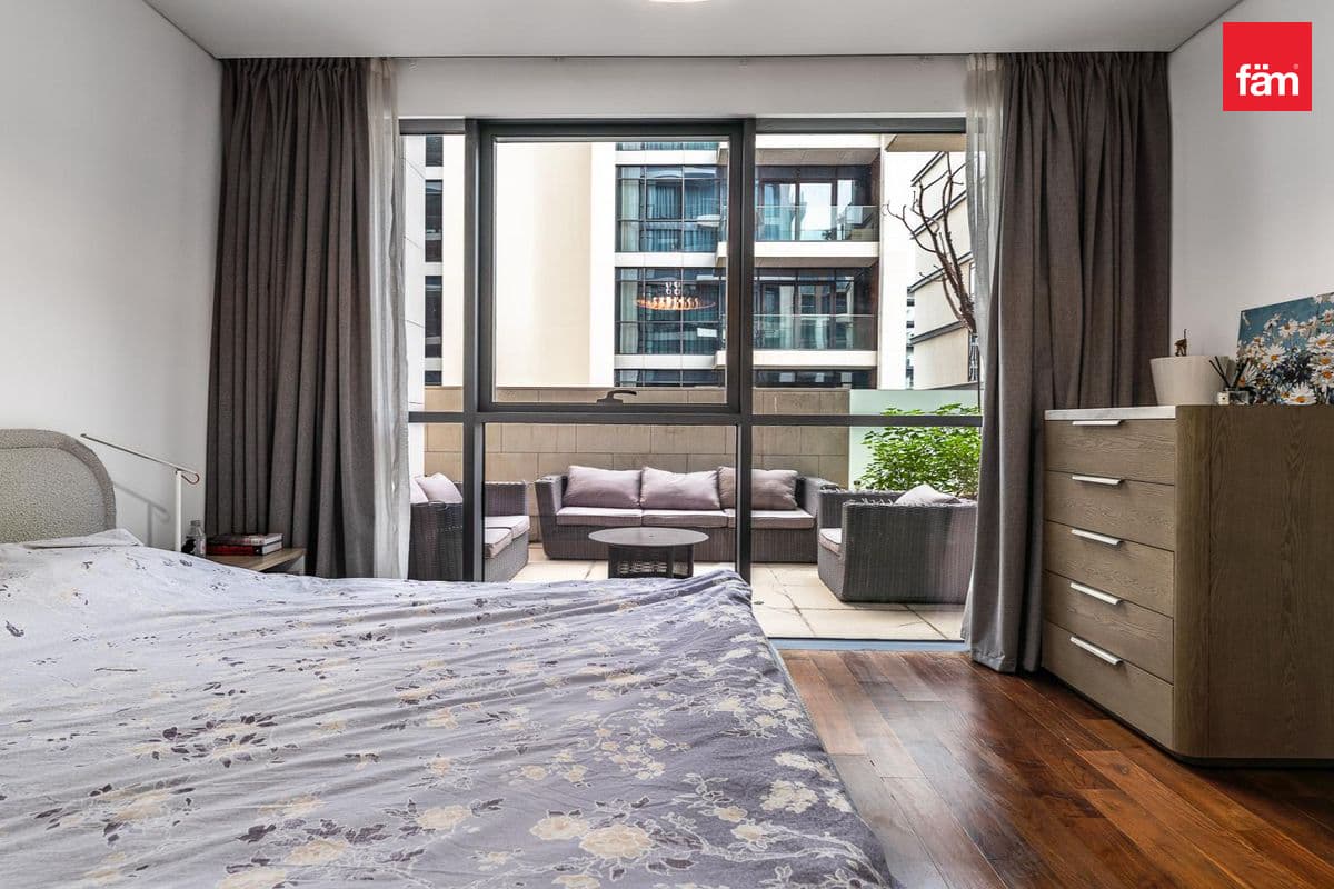 3 bedroom apartment in City Walk Building 13B, photograph 6 of 17