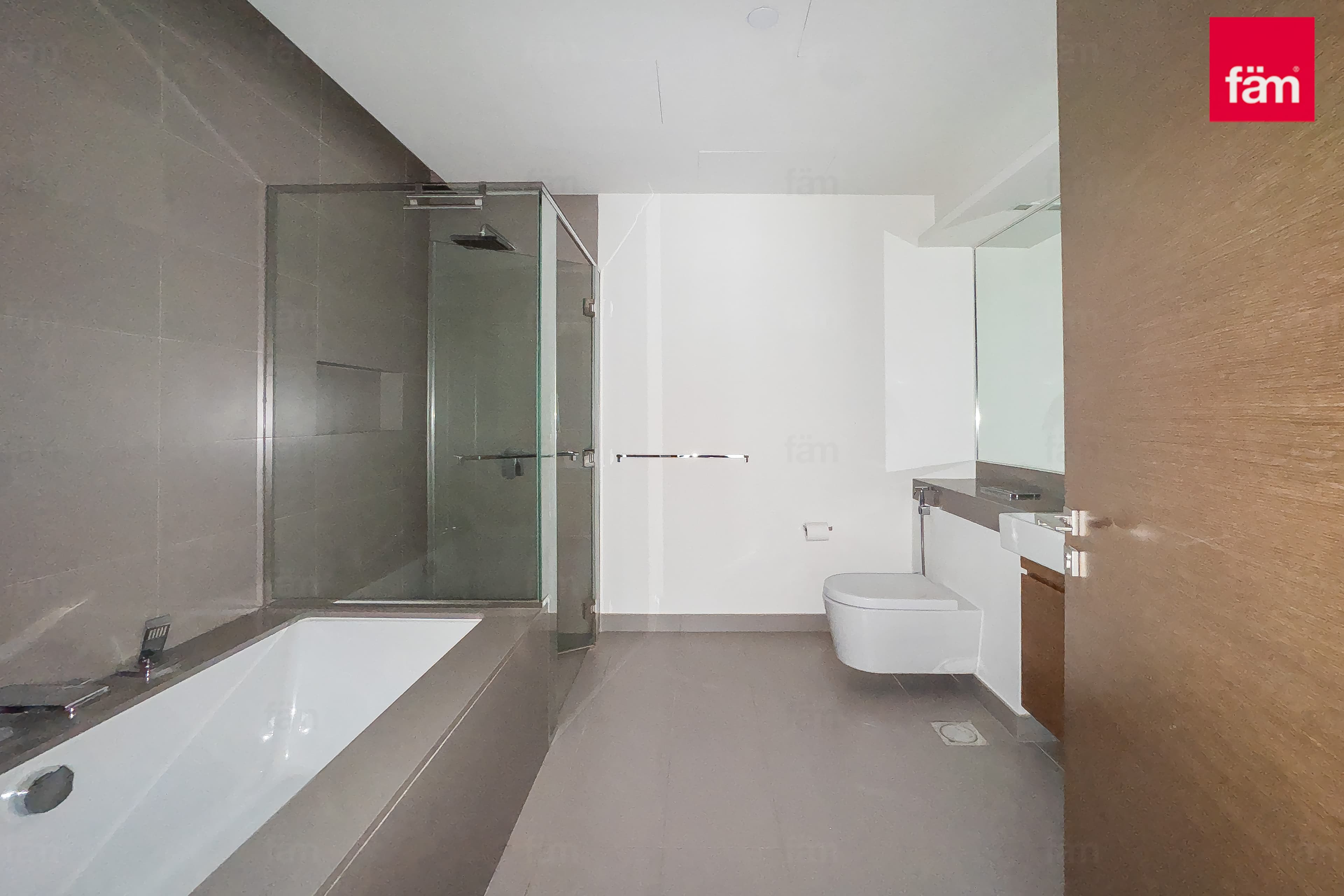 2 bedroom apartment in City Walk Building 16, photograph 19 of 20