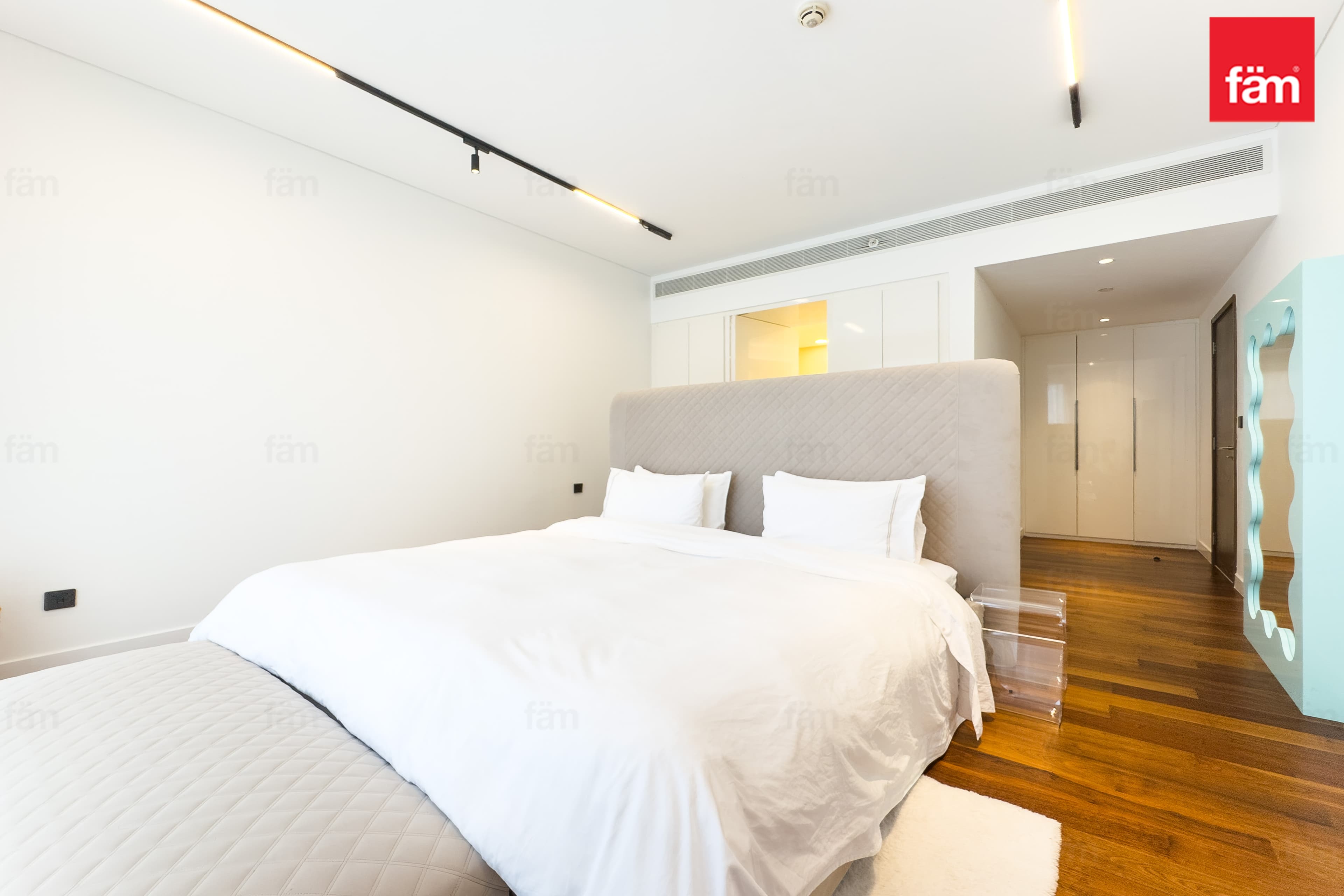 4 bedroom apartment in City Walk Building 19, photograph 13 of 20