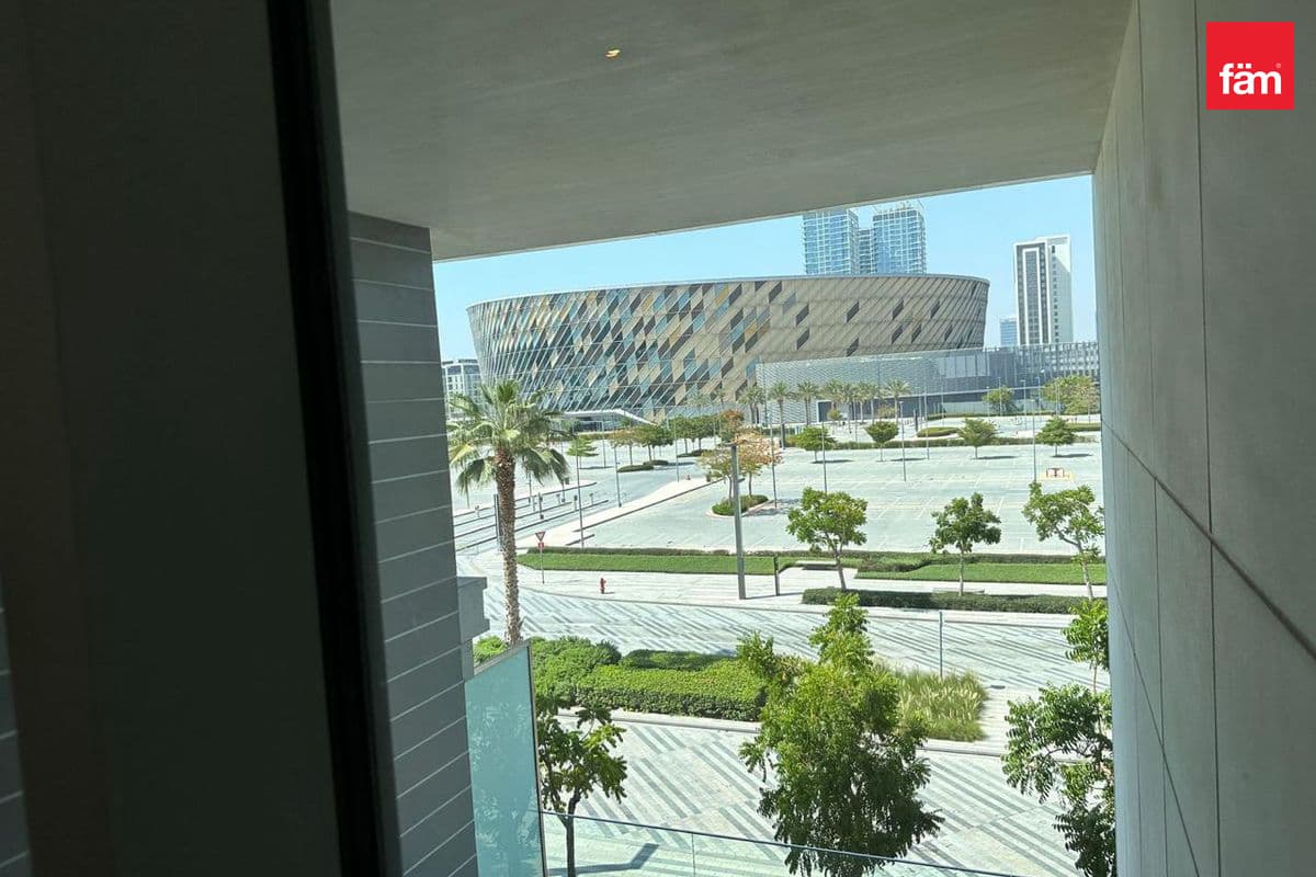 2 bedroom apartment in City Walk Building 20, photograph 18 of 18
