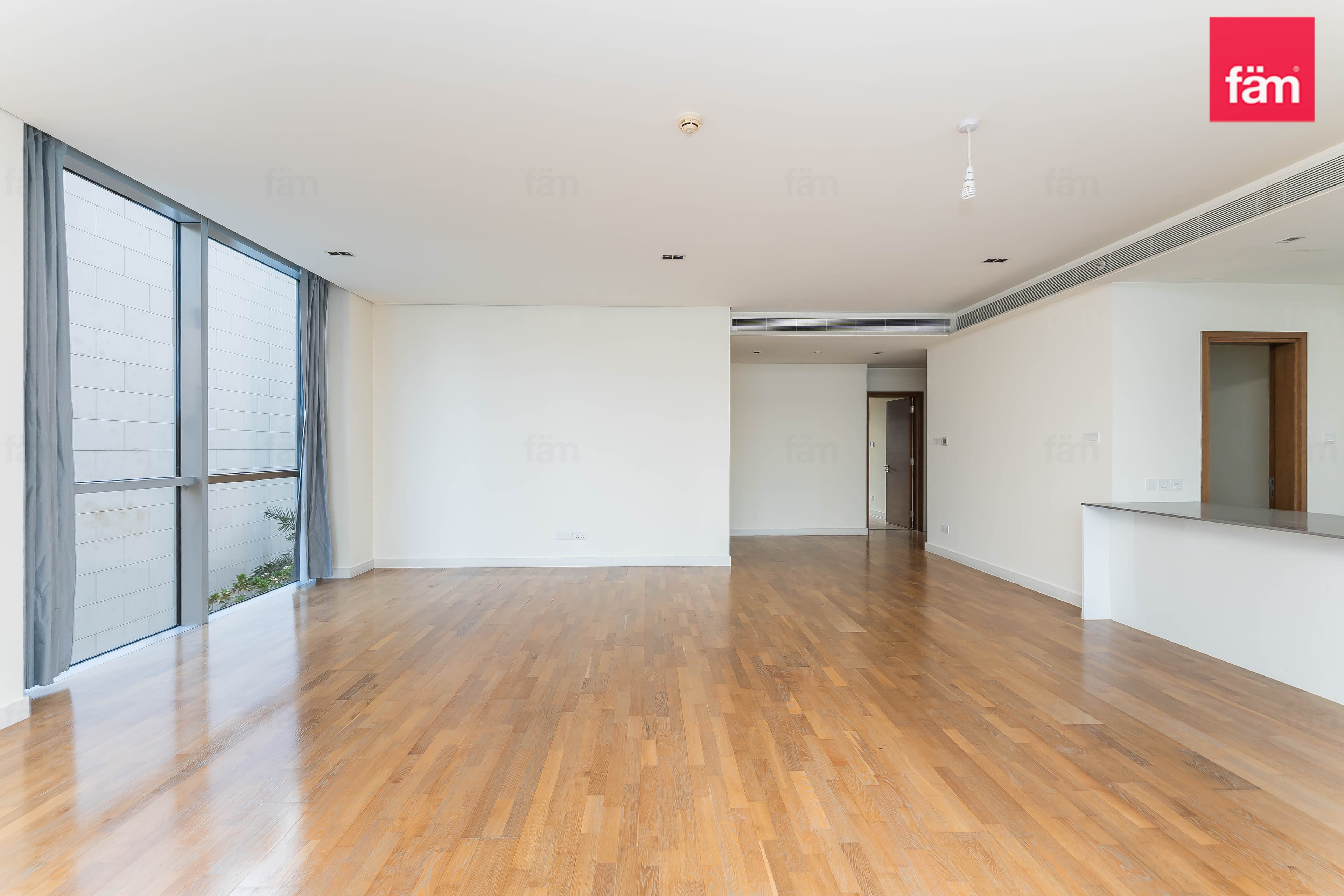 3 bedroom apartment in City Walk Building 20, photograph 4 of 20