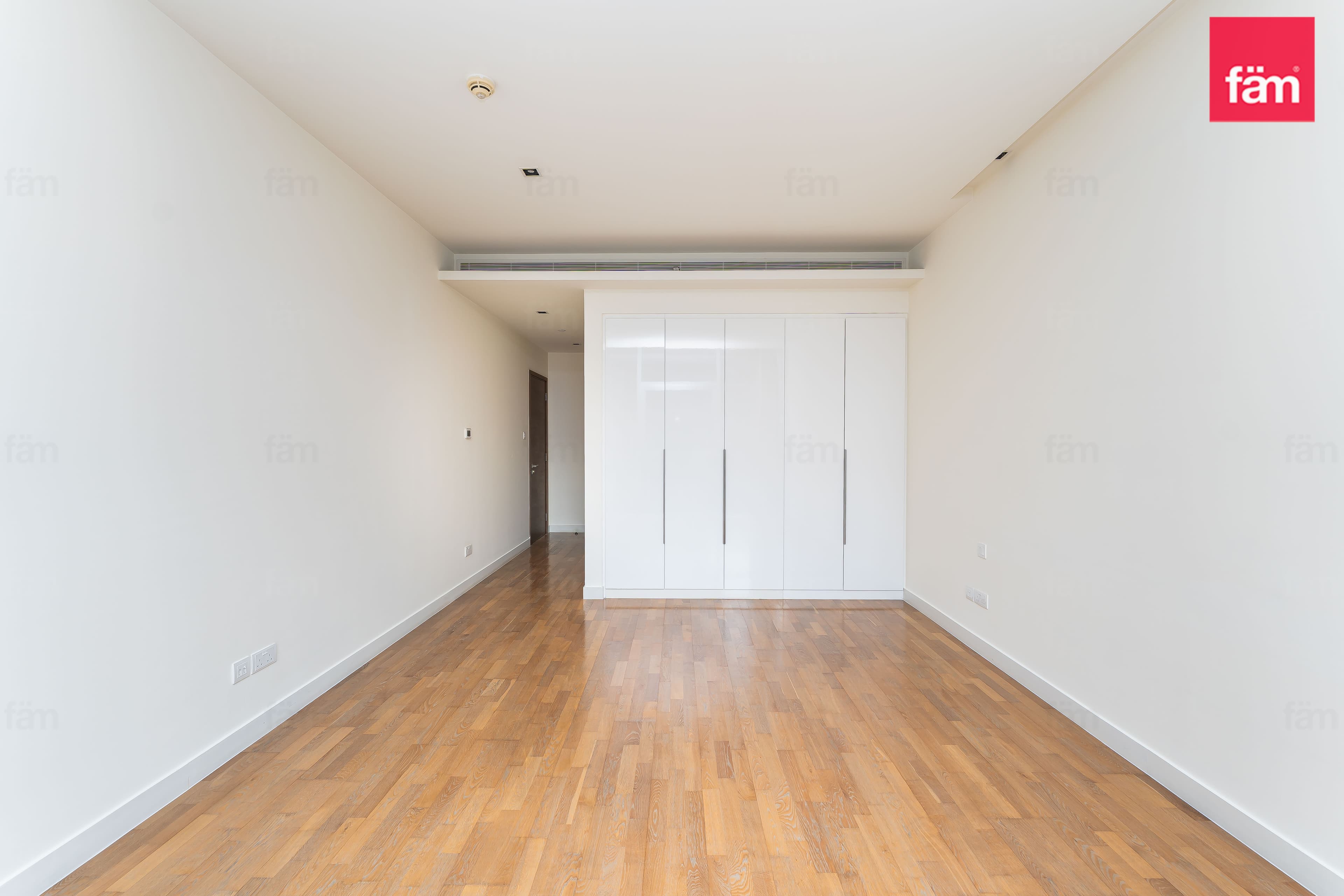 3 bedroom apartment in City Walk Building 20, photograph 11 of 20