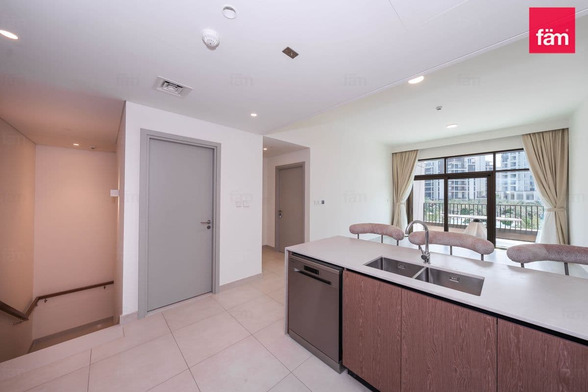 3 bedroom apartment in Creek Palace, photograph 16 of 20