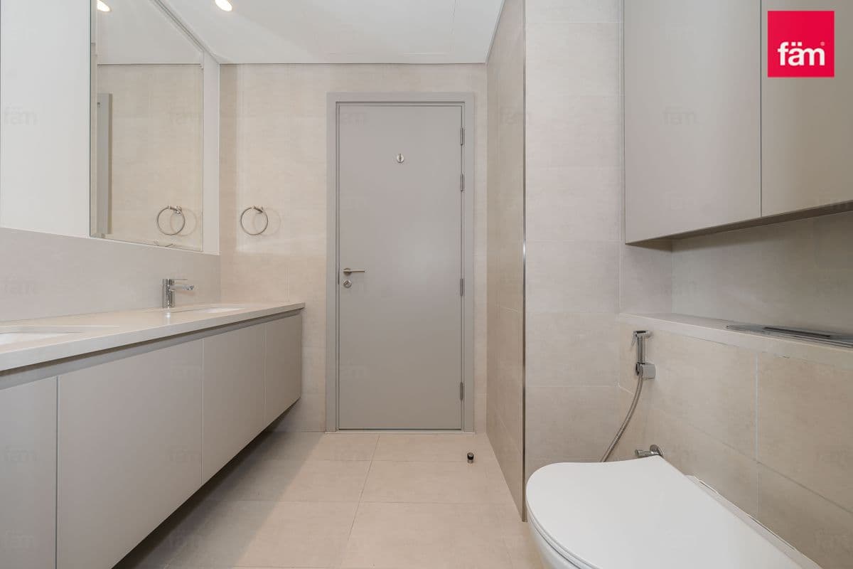 3 bedroom apartment in Creek Palace, photograph 18 of 20