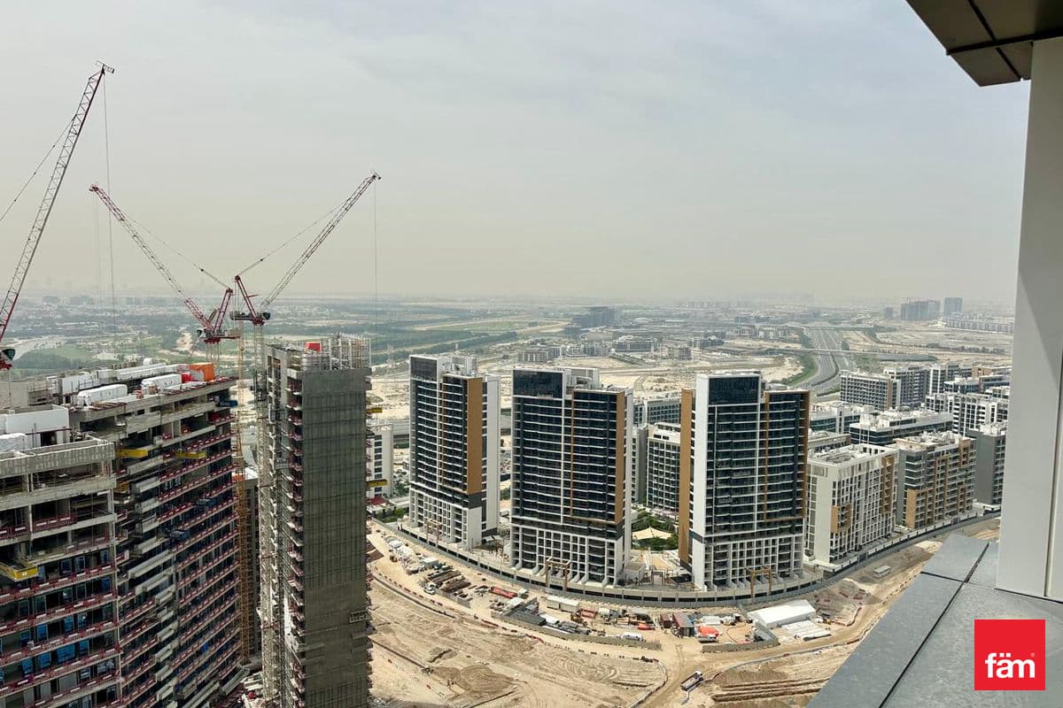 4 bedroom apartment in Crest Grande Tower A, photograph 12 of 13