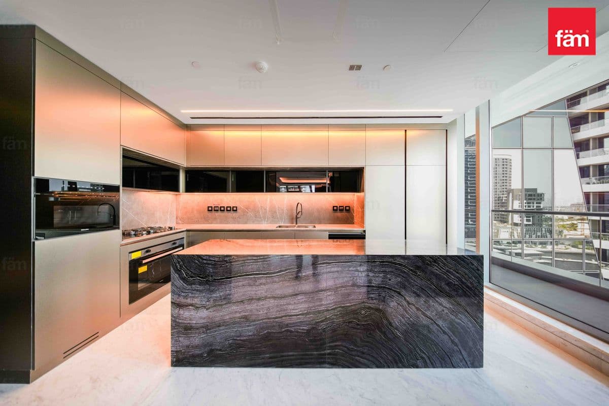 3 bedroom apartment in J One (Da Vinci Tower B), photograph 6 of 20