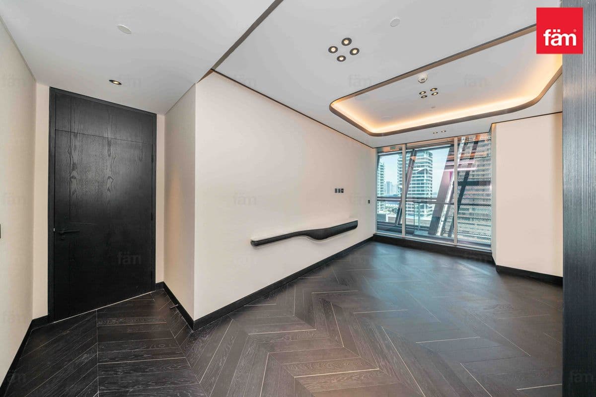 3 bedroom apartment in J One (Da Vinci Tower B), photograph 17 of 20