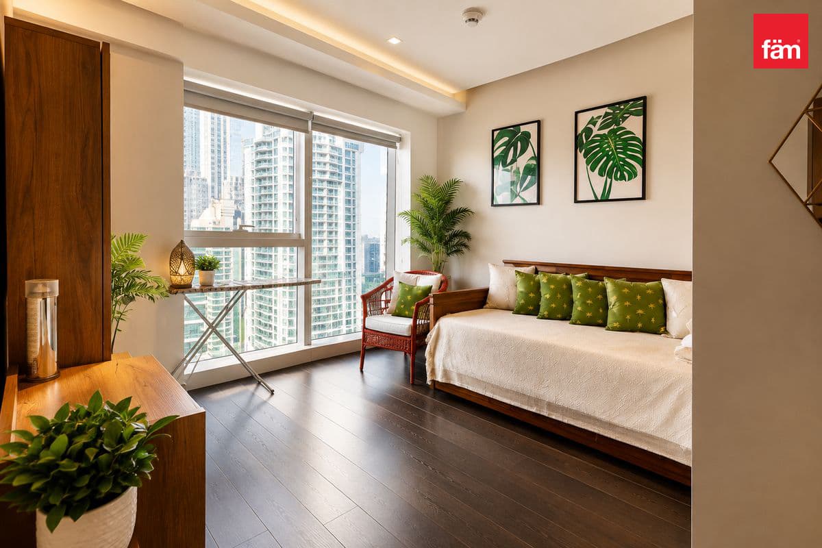 4 bedroom apartment in Damac Heights, photograph 9 of 20