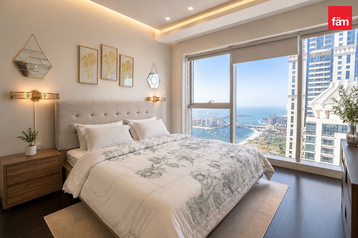 4 bedroom apartment in Damac Heights, photograph 14 of 20