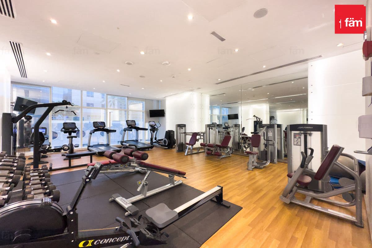 4 bedroom apartment in Damac Heights, photograph 5 of 20