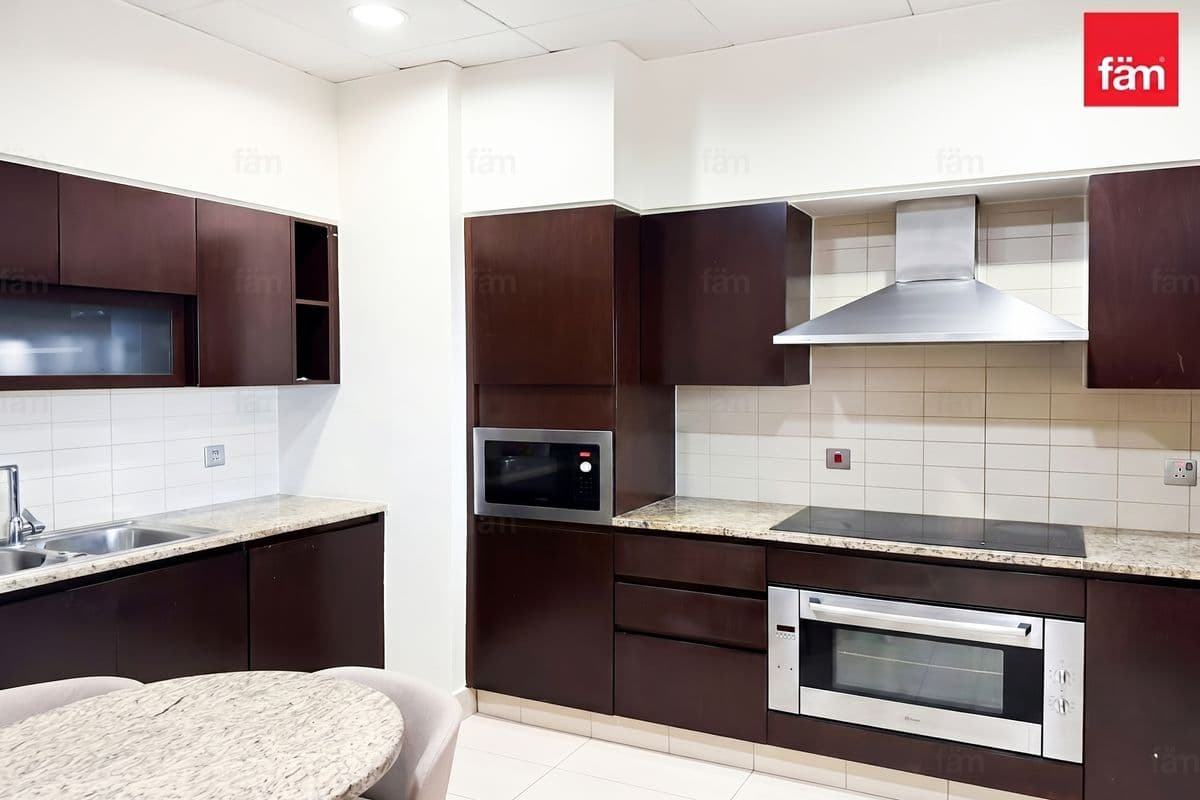 3 bedroom apartment in Diamond Tiara Residences, photograph 16 of 20