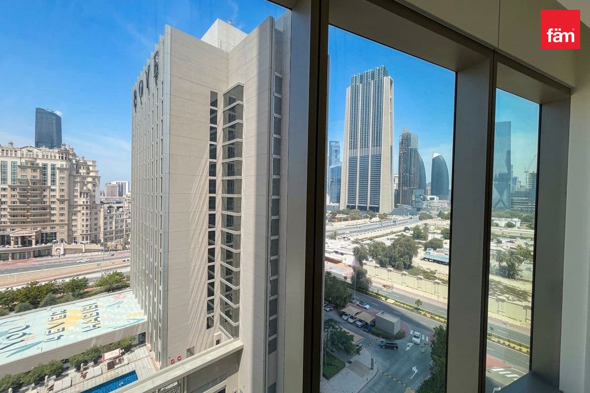 3 bedroom apartment in Downtown Views 2 - Tower 1, photograph 7 of 20