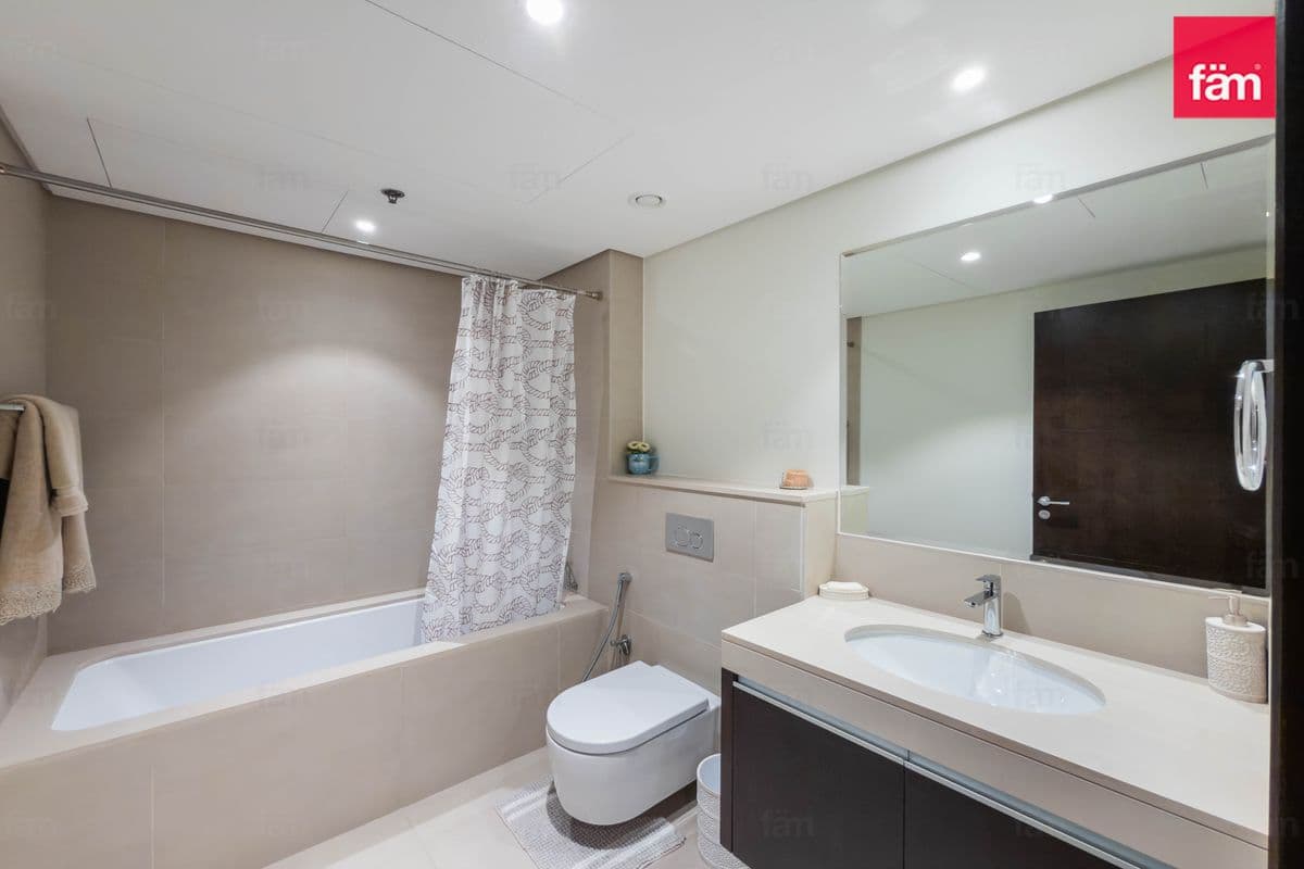 3 bedroom apartment in Dubai Creek Residences North Tower 3, photograph 8 of 20
