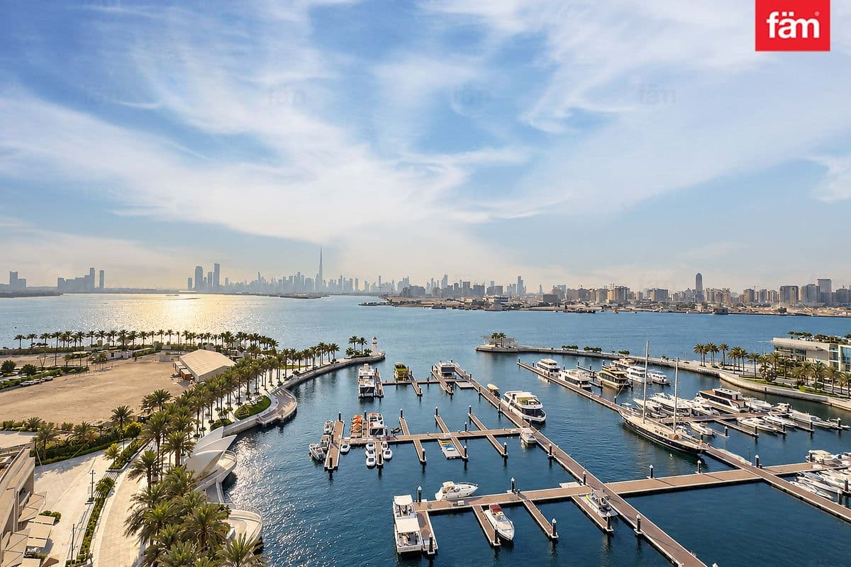 3 bedroom apartment in Dubai Creek Residences South Tower 1, photograph 1 of 20
