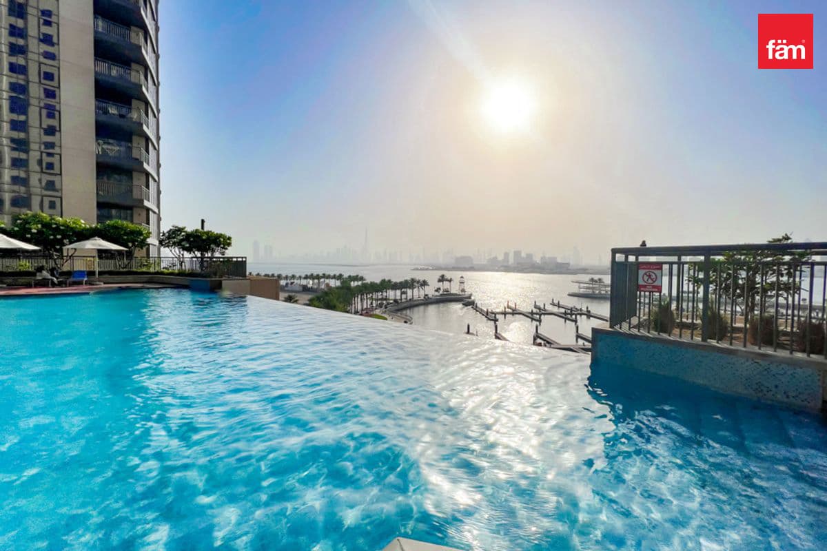 4 bedroom apartment in Dubai Creek Residences South Tower 3, photograph 3 of 20