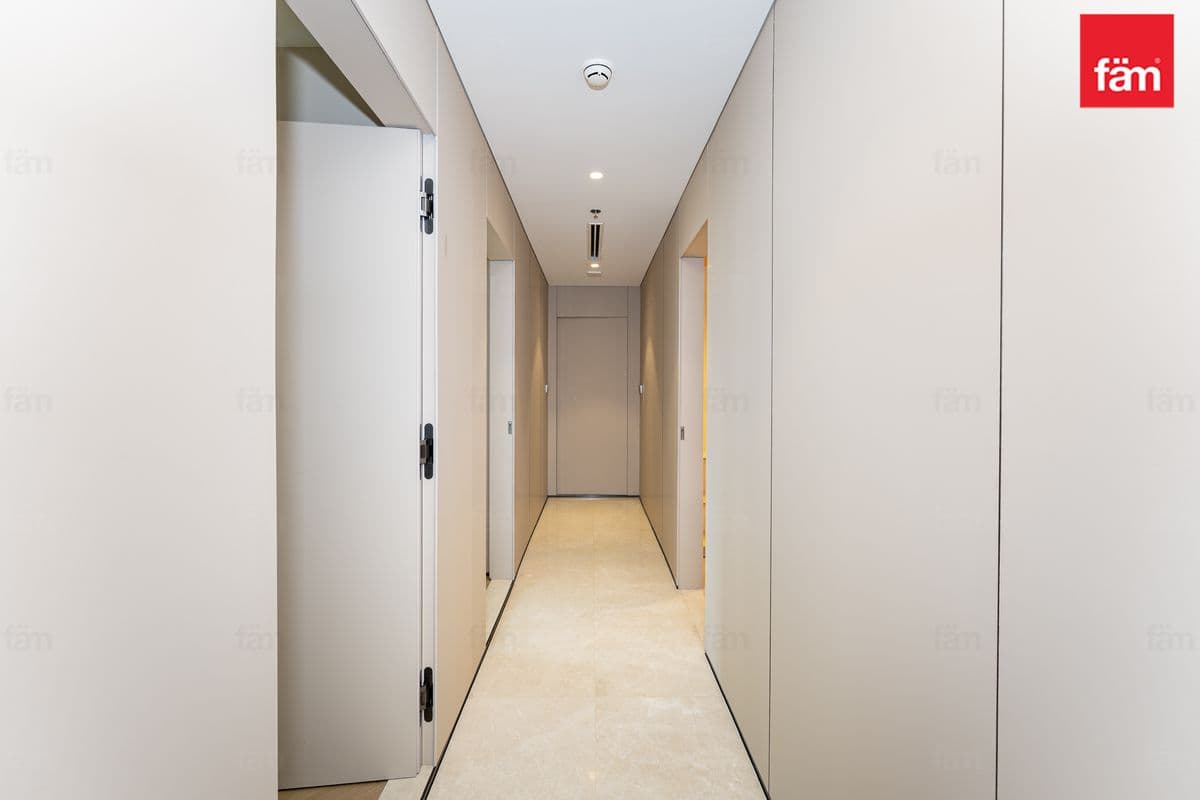 3 bedroom apartment in EB Palace Beach Residence Tower 1, photograph 11 of 20