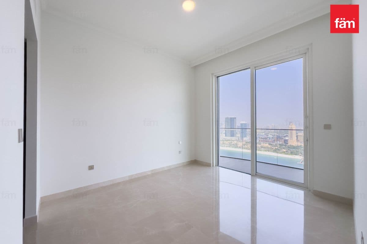 4 bedroom apartment in EB Palace Beach Residence Tower 2, photograph 11 of 20
