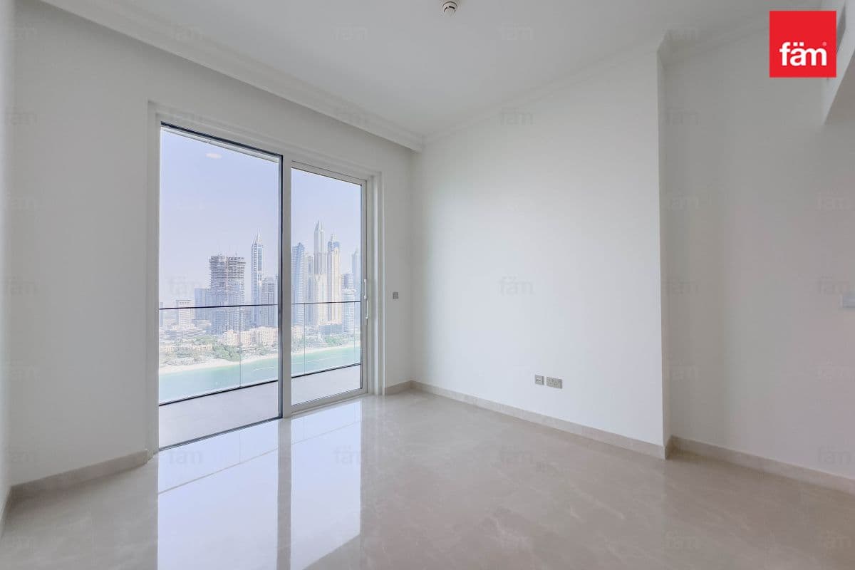 4 bedroom apartment in EB Palace Beach Residence Tower 2, photograph 13 of 20