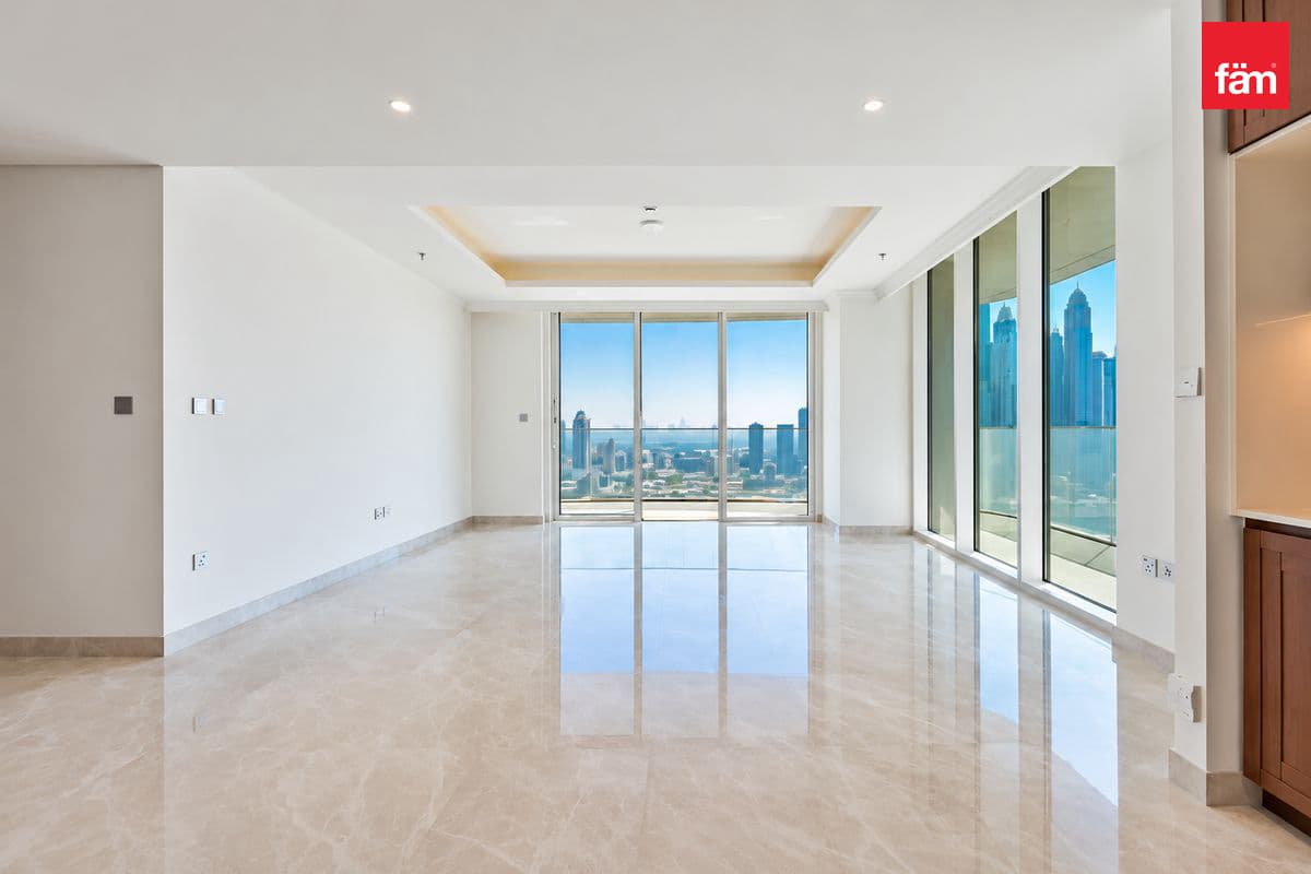 3 bedroom apartment in EB Palace Beach Residence Tower 2, photograph 3 of 12