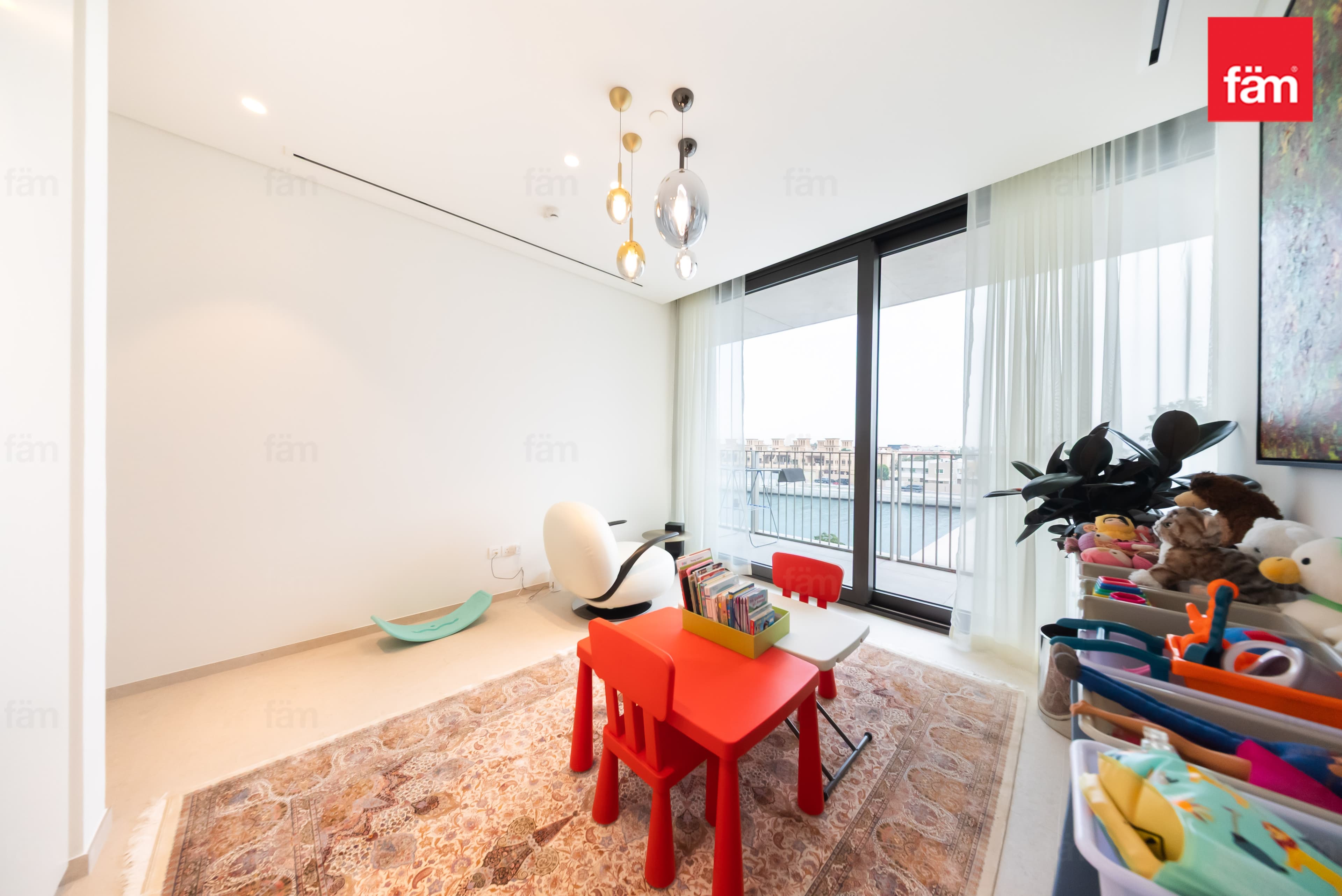 4 bedroom apartment in Eden House The Canal, photograph 15 of 20
