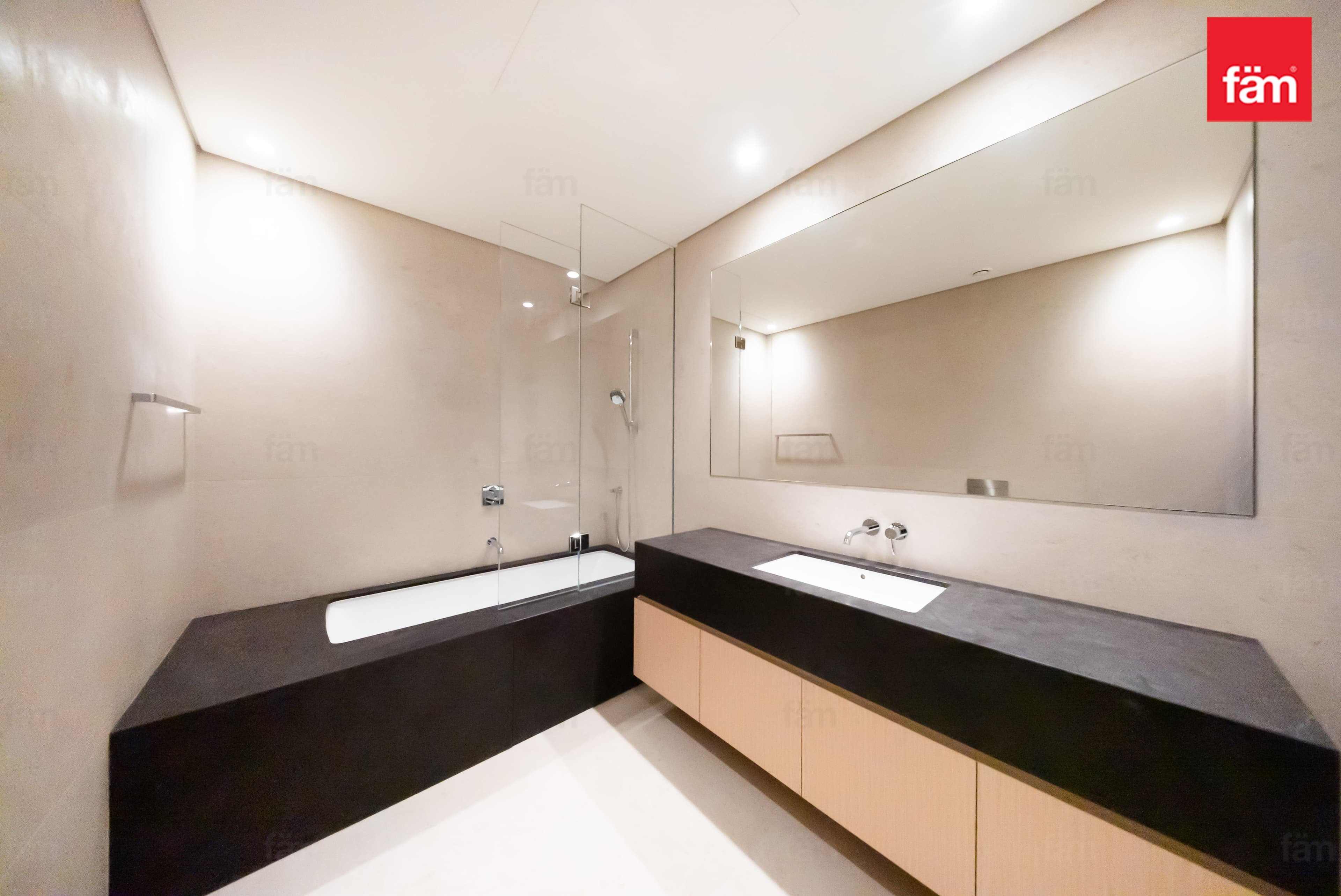 4 bedroom apartment in Eden House The Canal, photograph 20 of 20