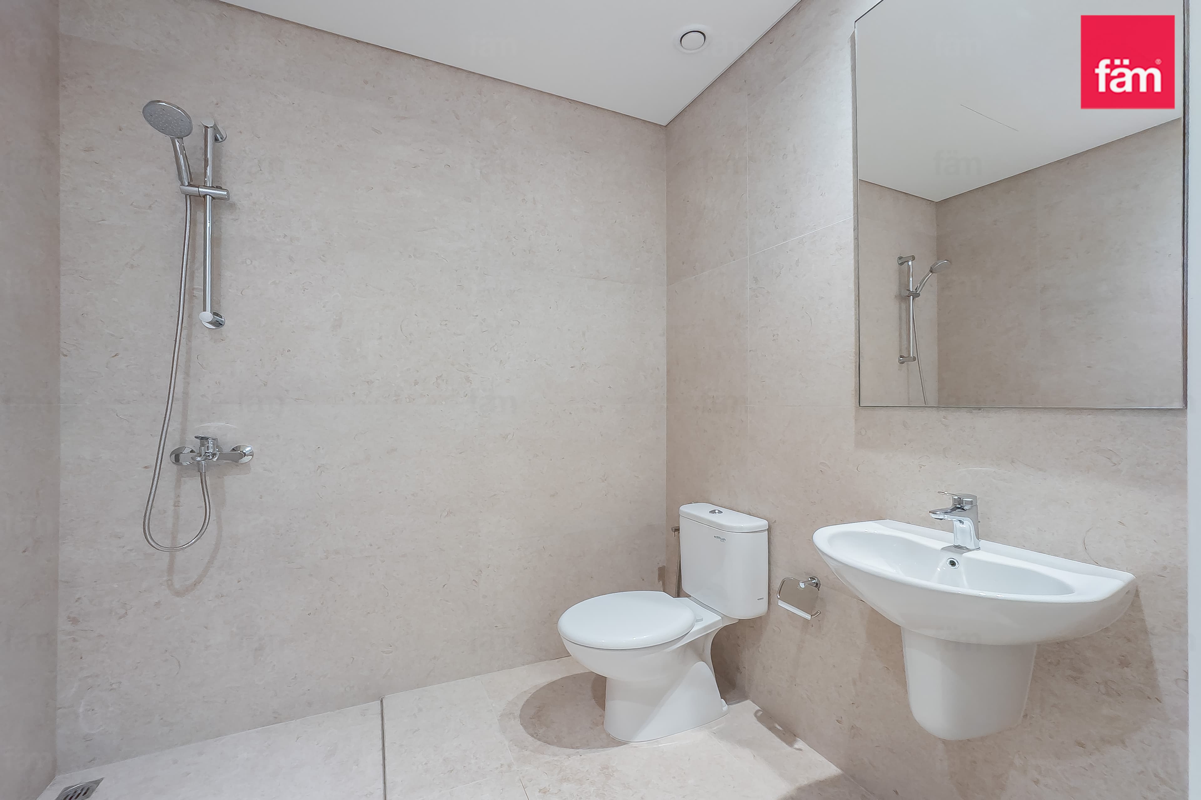 2 bedroom apartment in Eden House The Canal, photograph 19 of 20