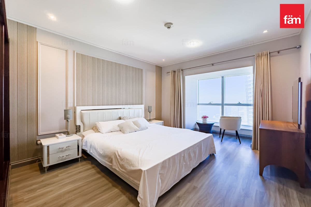 4 bedroom apartment in Elite Residence, photograph 4 of 20