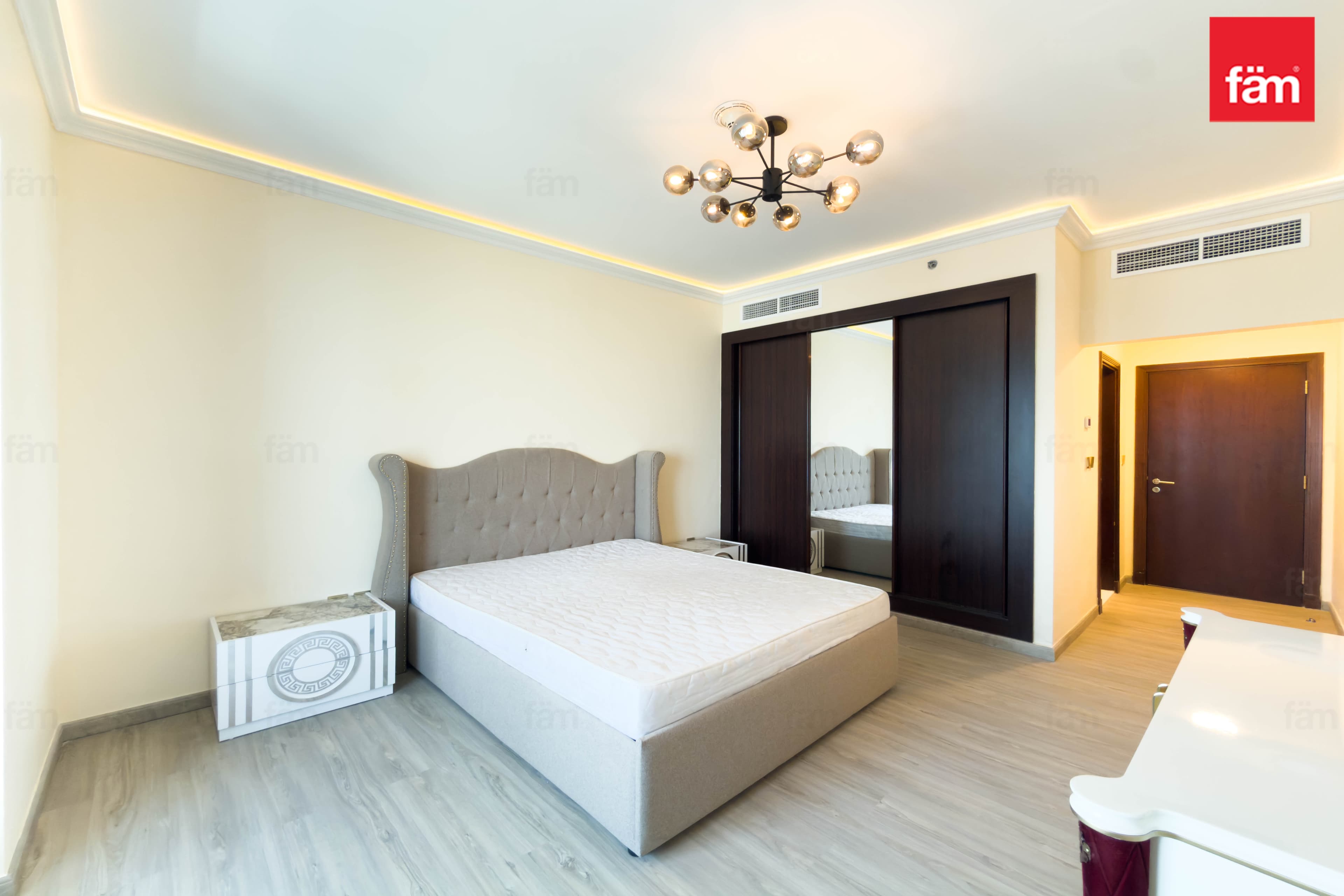 4 bedroom apartment in Elite Residence, photograph 11 of 20