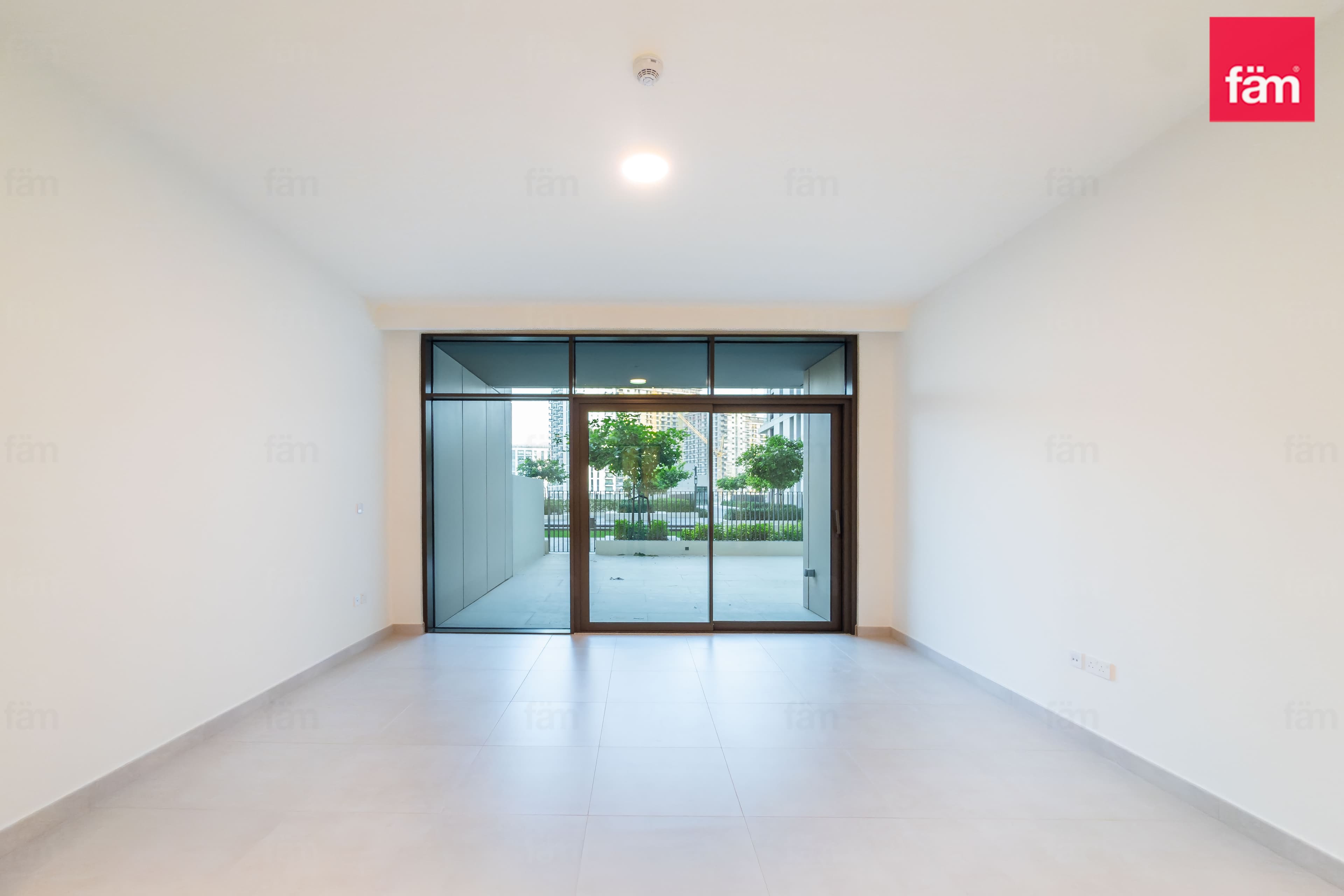 3 bedroom apartment in Elvira Building 2, photograph 3 of 20