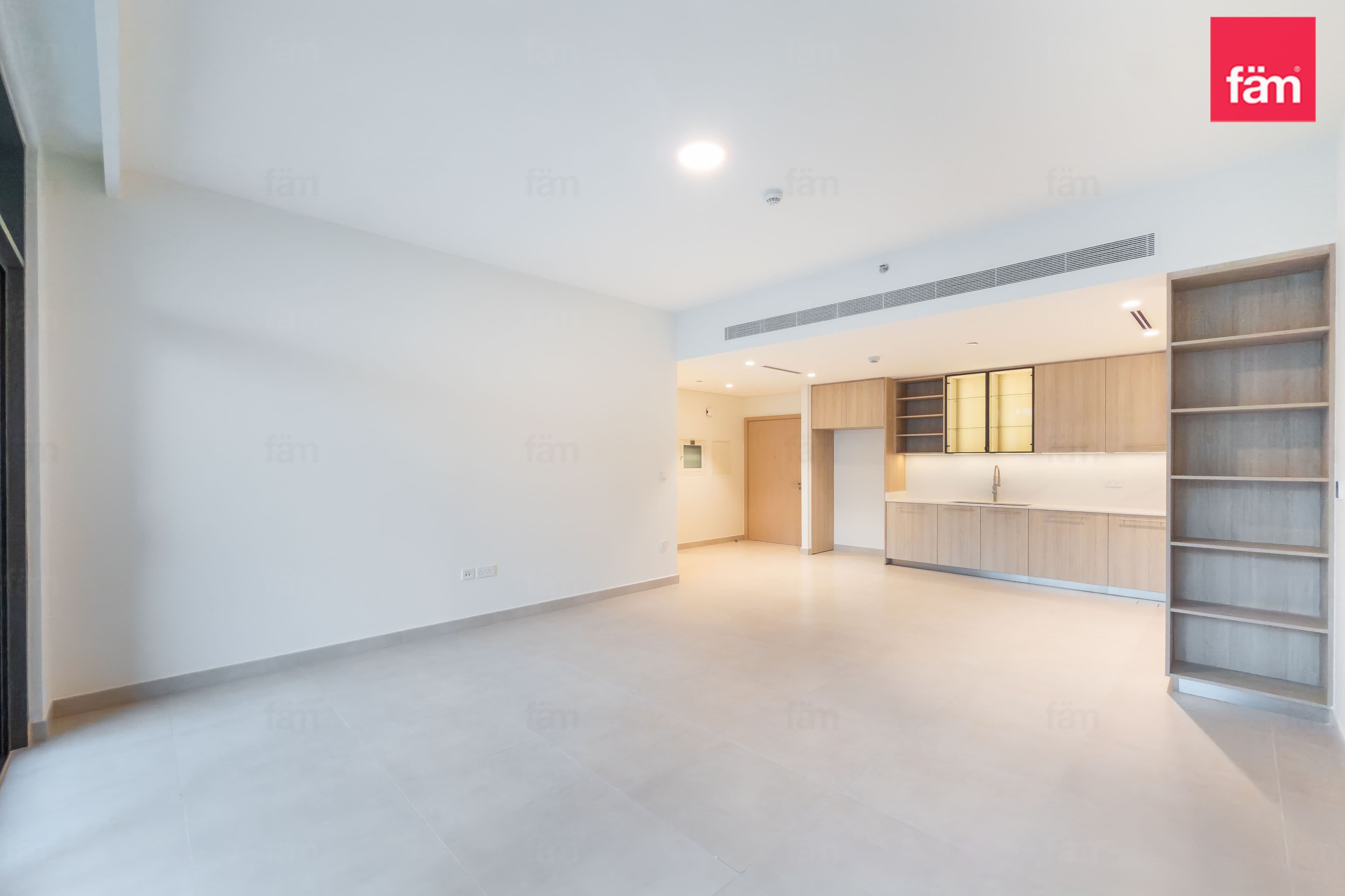 3 bedroom apartment in Elvira Building 2, photograph 4 of 20