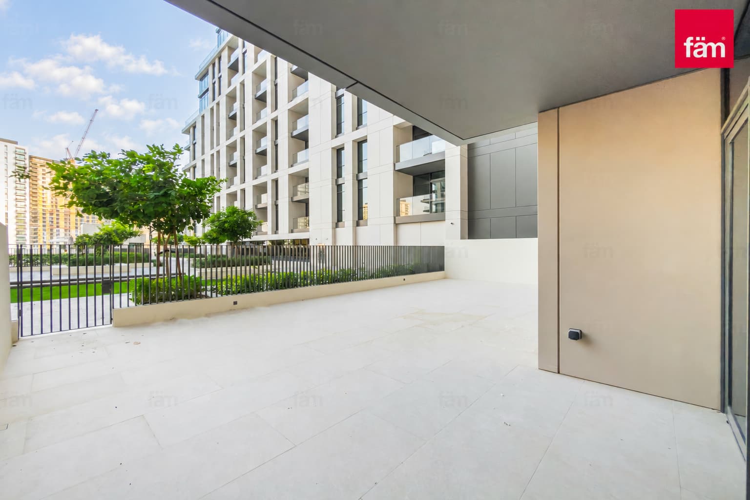 3 bedroom apartment in Elvira Building 2, photograph 2 of 20