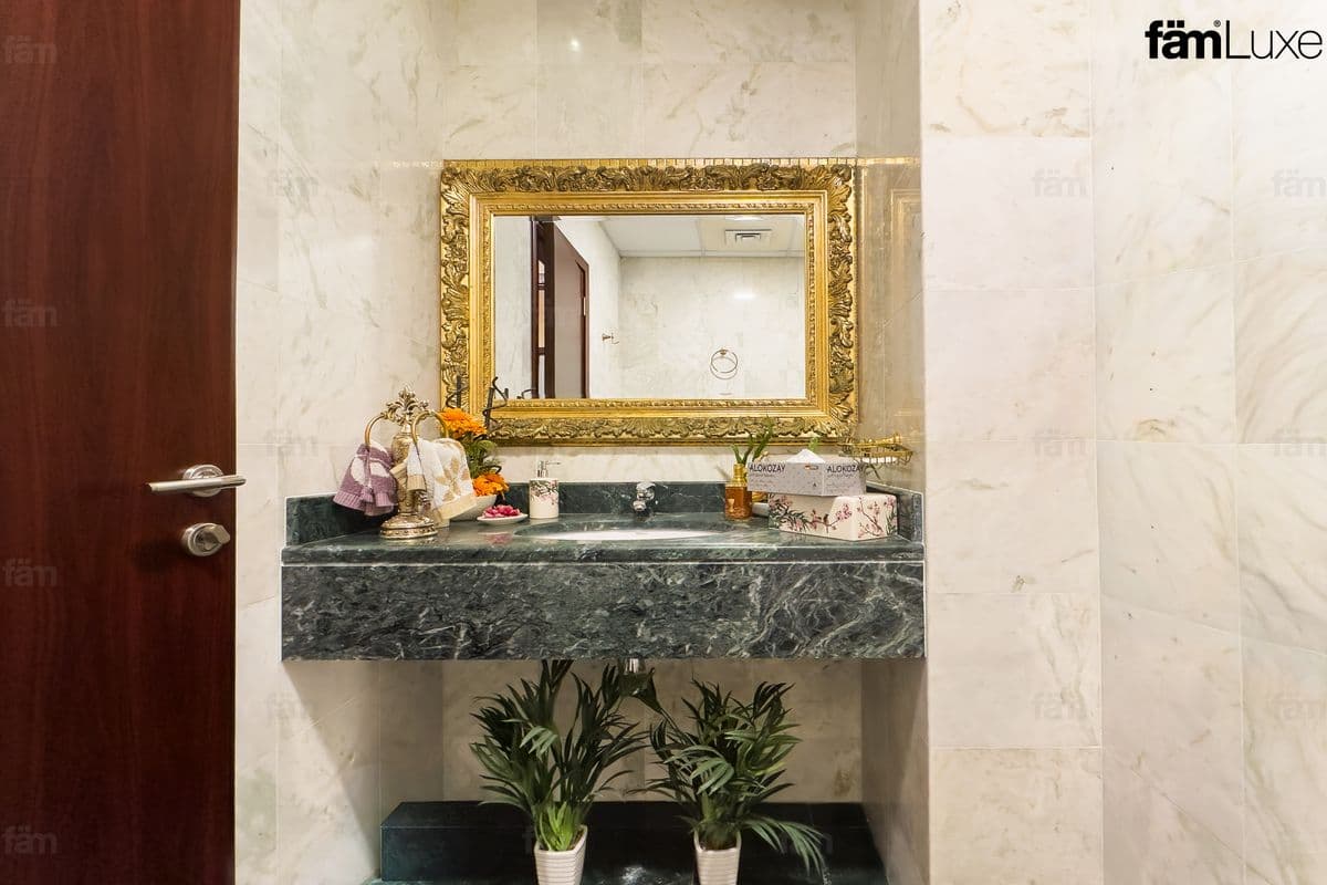 5 bedroom apartment in Emirates Crown Tower, photograph 16 of 20