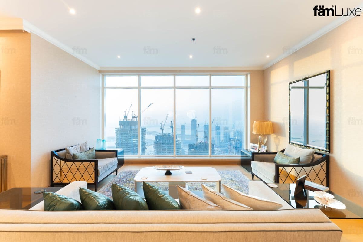 5 bedroom apartment in Emirates Crown Tower, photograph 5 of 20