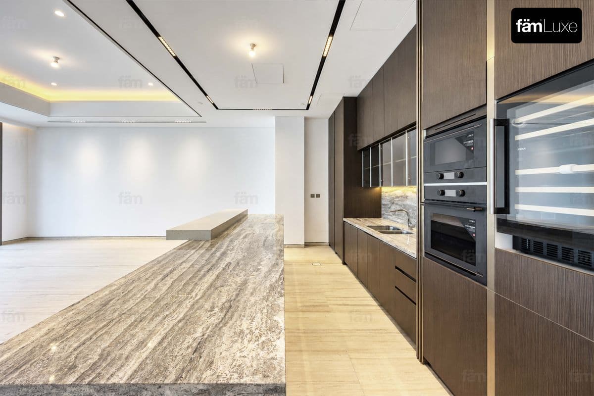 4 bedroom penthouse in Exquisite Living, photograph 5 of 20
